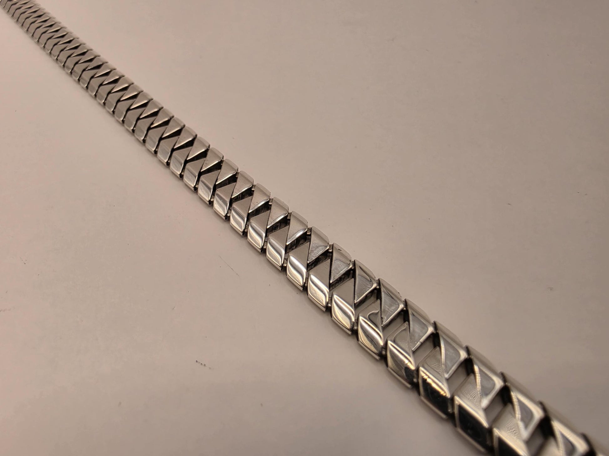 Solid 925 Sterling Silver Geometric Link Bracelet 9.5mm Mens Heavy Modern Design 8 Inch 25.4 Grams High Polish Statement Gift for Him