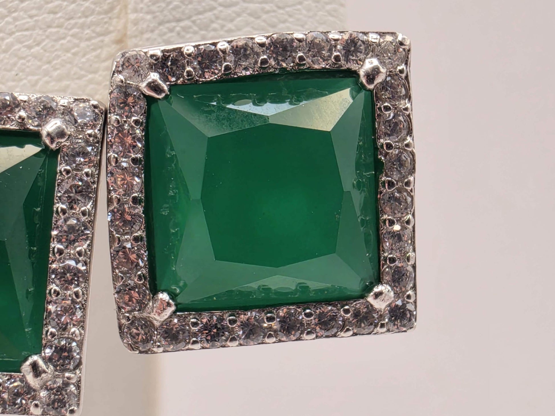 925 Sterling Silver Green Stone Stud Earrings Square Halo CZ Emerald Green Statement Studs Womens Fashion Jewelry Gift for Her