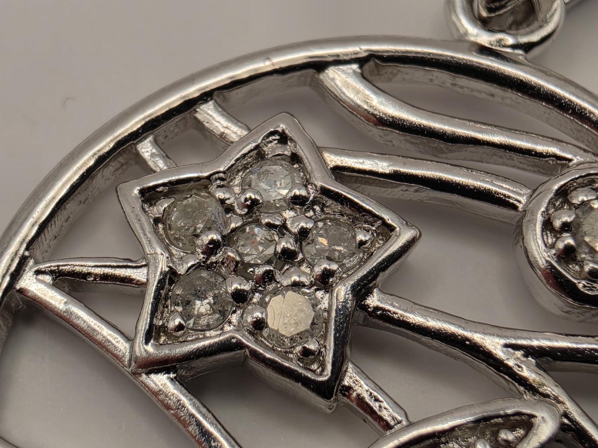 925 Sterling Silver Diamond Pendant Oval Openwork Shooting Star Fish Genuine Diamond 0.10ct Nautical Celestial Womens Jewelry Gift