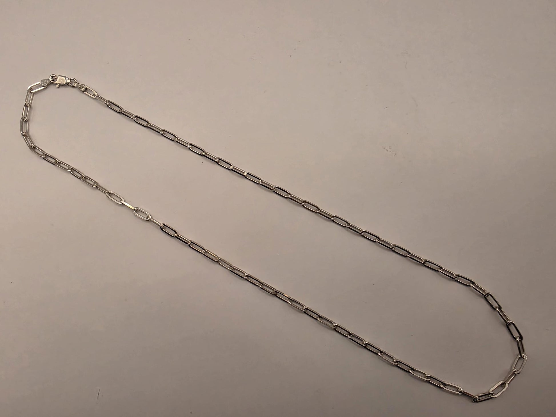 Sterling Silver Paperclip Chain Necklace 20 Inch 3.5mm 9.9 Grams Modern Oval Link Unisex Layering Jewelry Gift