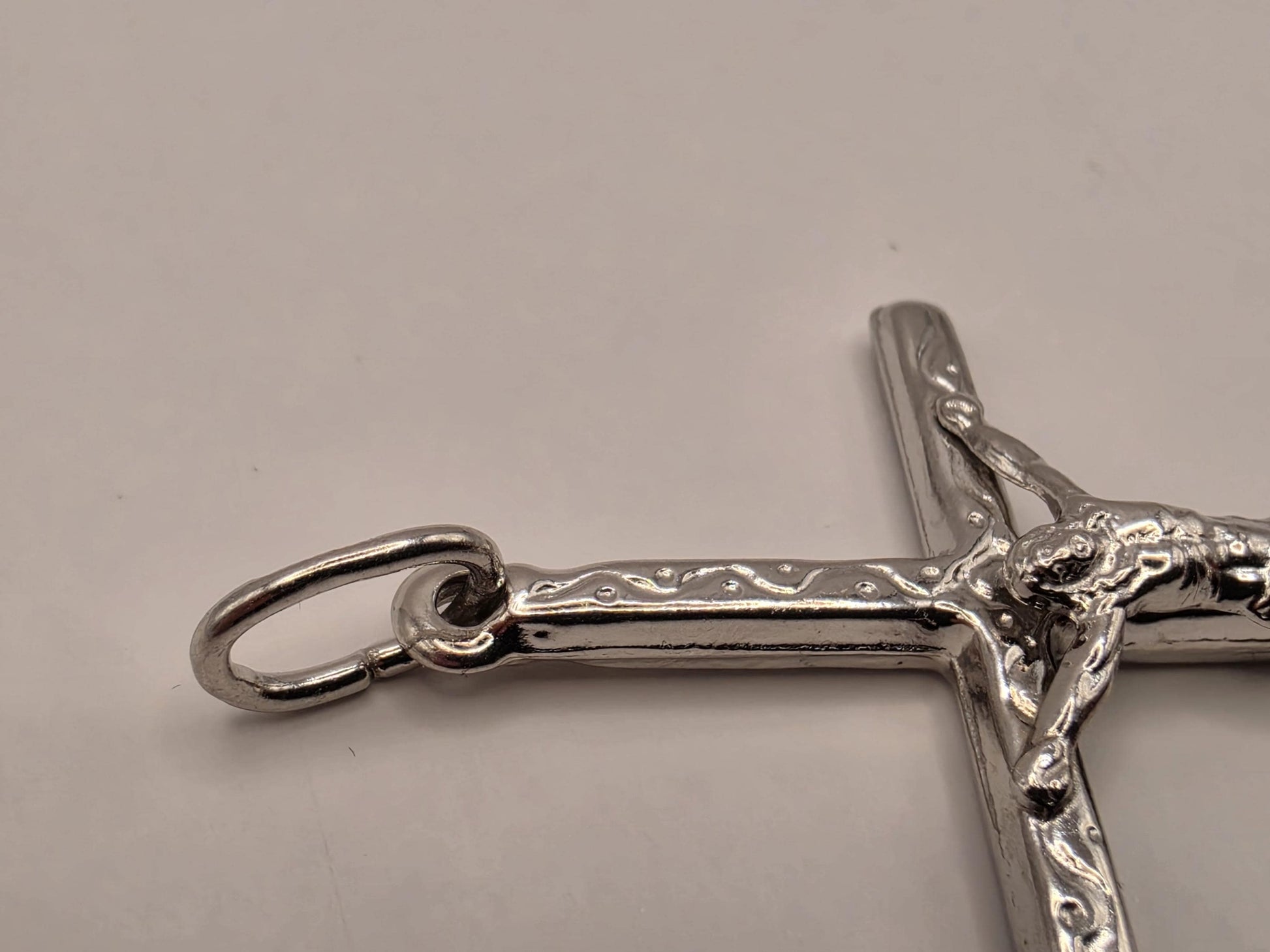 Solid 925 Sterling Silver Jesus Crucifix Cross Pendant 1.5 x 1 Inch 2.1 Grams Small Catholic Christian Faith Gift