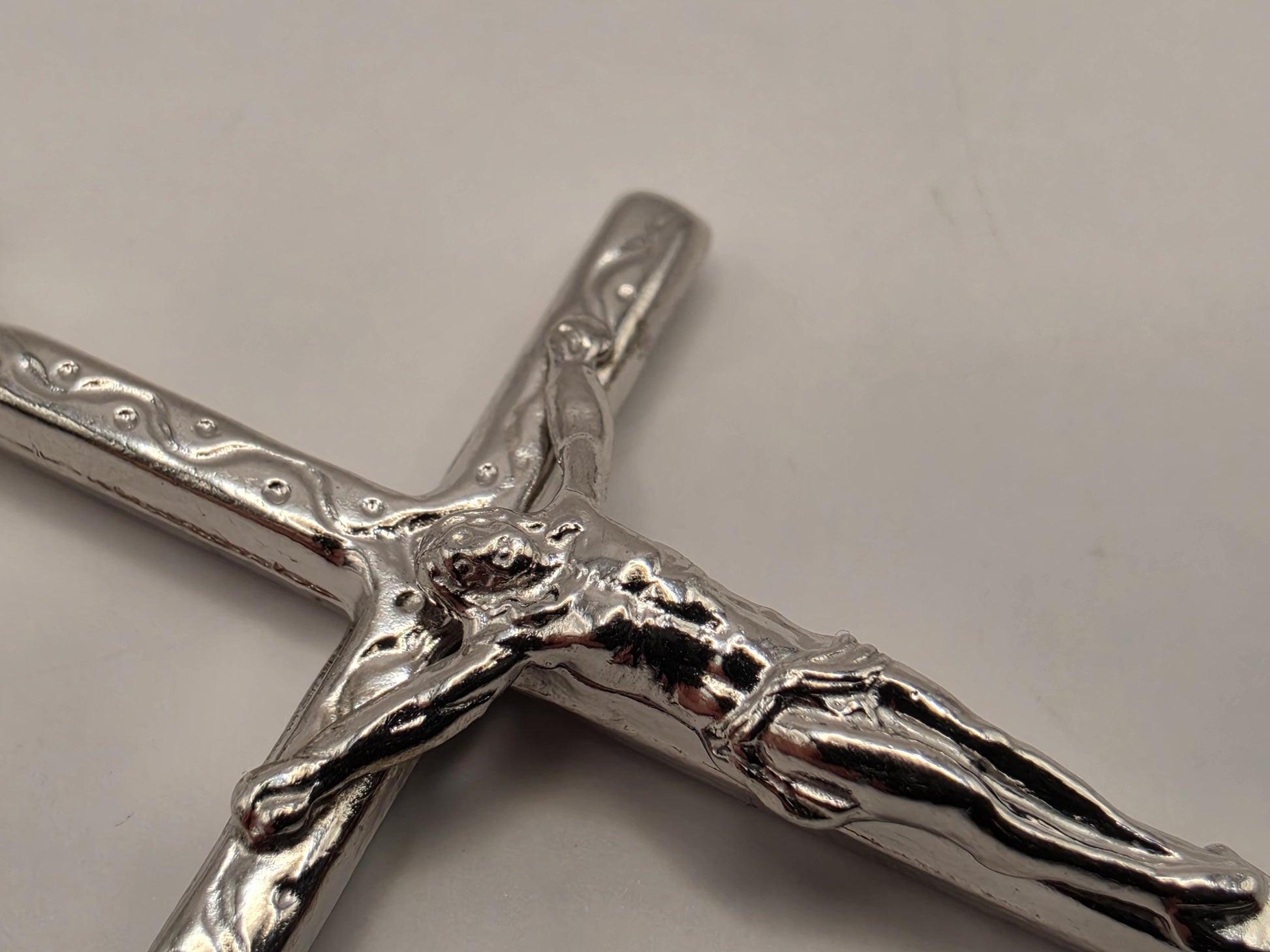 Solid 925 Sterling Silver Jesus Crucifix Cross Pendant 1.5 x 1 Inch 2.1 Grams Small Catholic Christian Faith Gift
