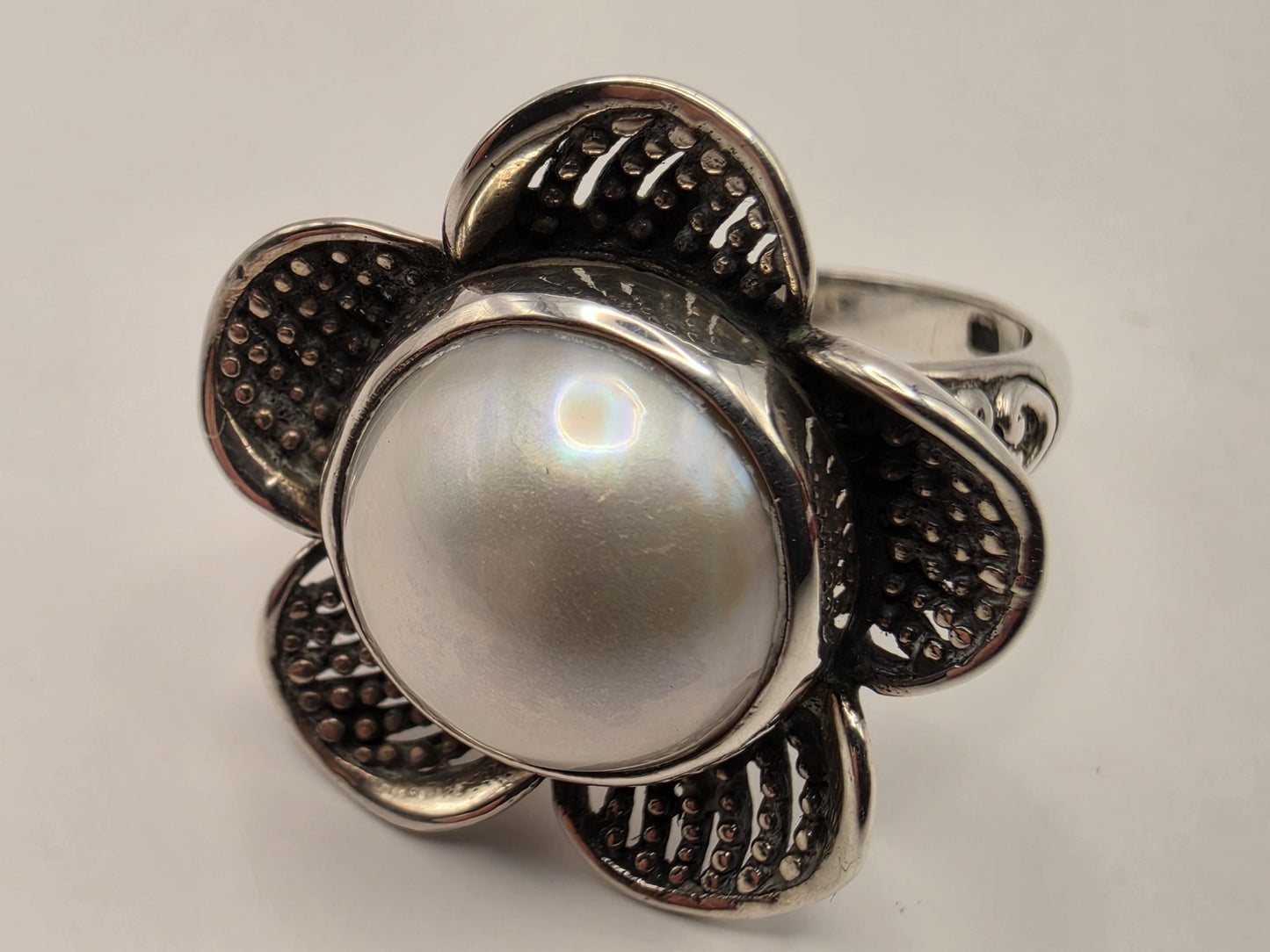 Genuine Freshwater Pearl Flower Ring Solid 925 Sterling Silver Size 8 Large Floral Cabochon Bali Statement Gift