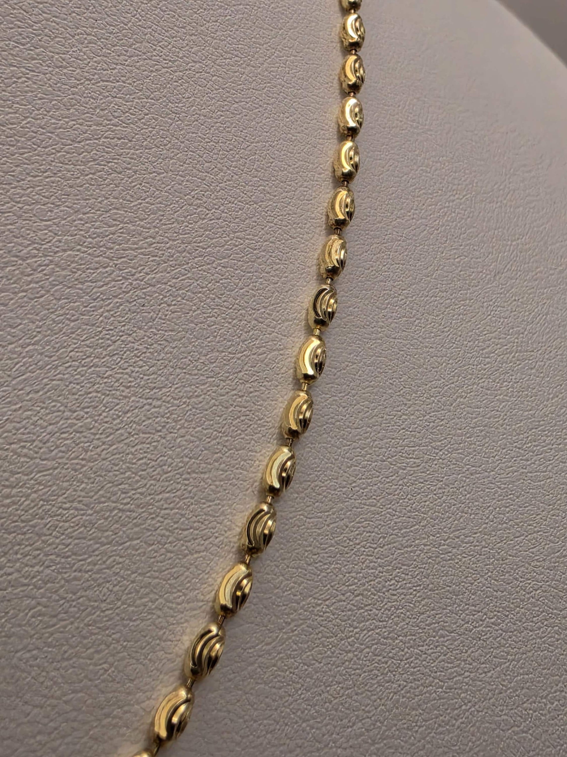 Gold Plated Sterling Silver Mariner Chain Necklace 18 Inch 2.2mm 6.2 Grams Delicate Unisex Everyday Jewelry