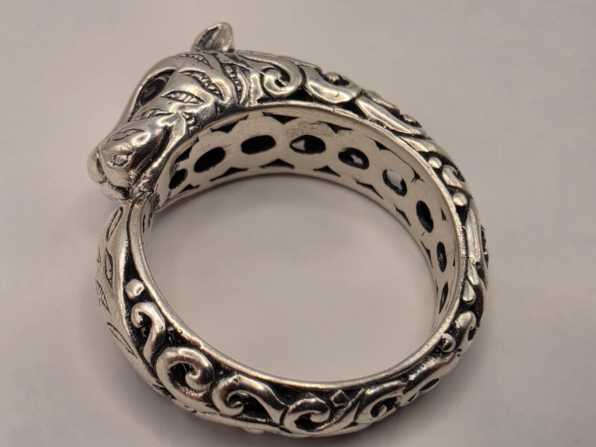 Sterling Silver Jaguar Ouroboros Ring Size 7 Ornate Big Cat Biting Tail Circle Band 5 Grams Oxidized Mythology Statement Ring