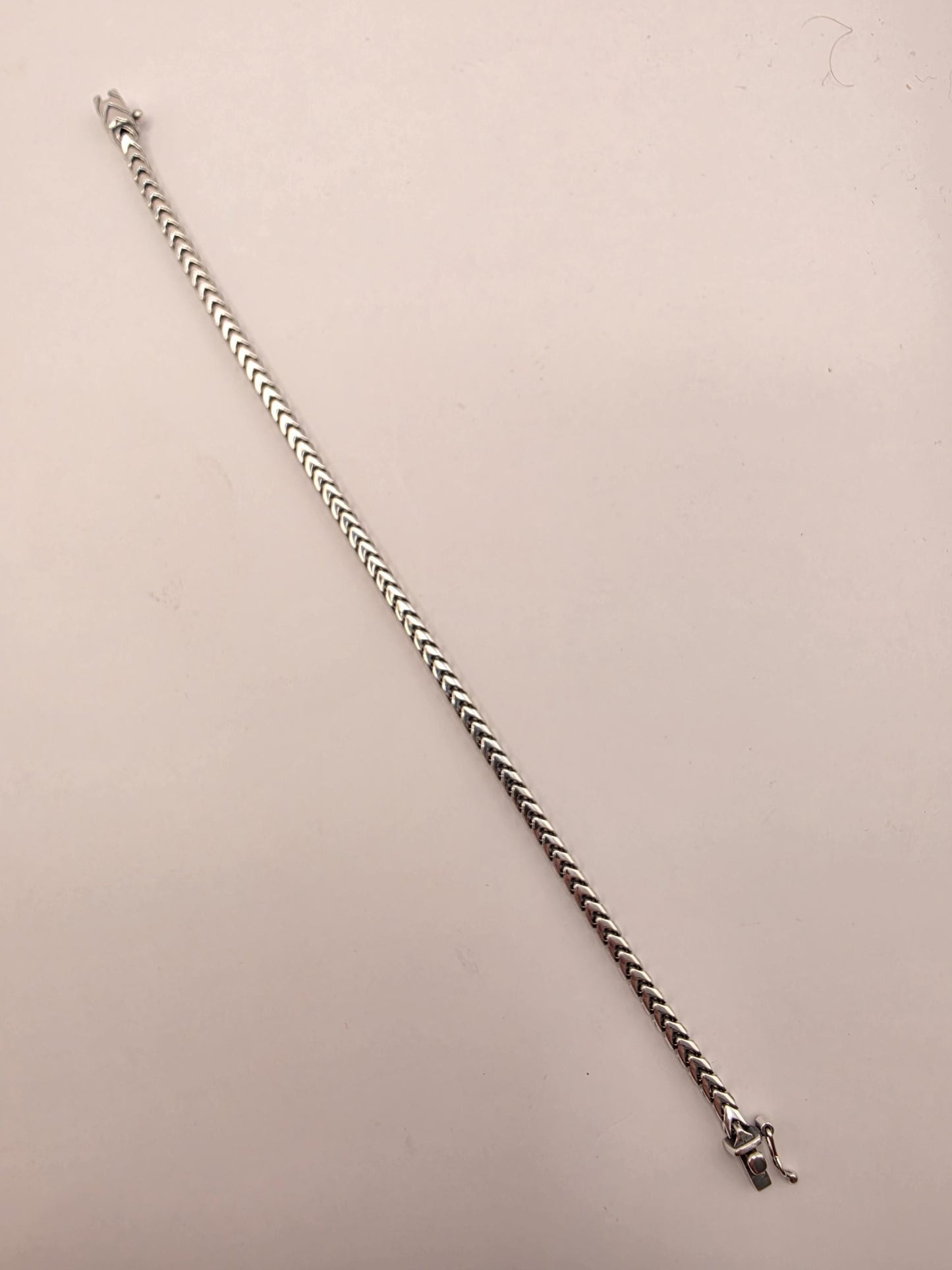 Sterling Silver Chevron Chain Bracelet 8.5 Inch 4mm 17.8 Grams Unisex Statement Jewelry Gift