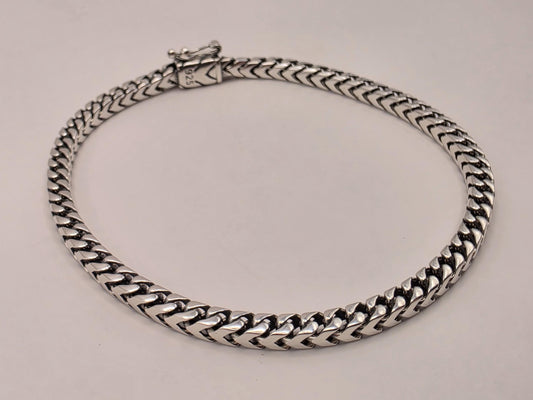 Sterling Silver Chevron Chain Bracelet 8.5 Inch 4mm 17.8 Grams Unisex Statement Jewelry Gift