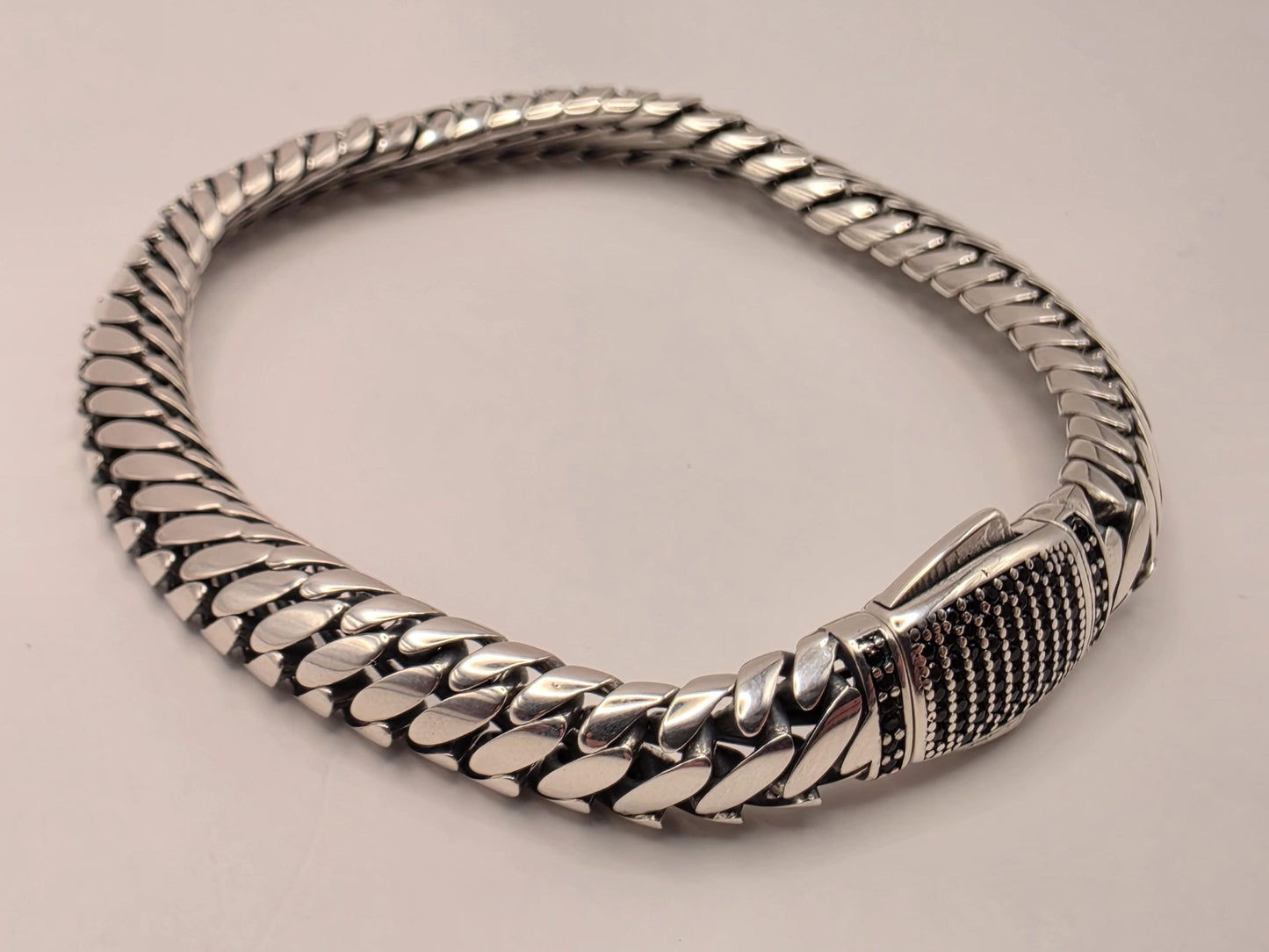 Sterling Silver Curb Chain Bracelet 8.5 Inch 8mm 26.7 Grams Unisex Statement Jewelry Gift