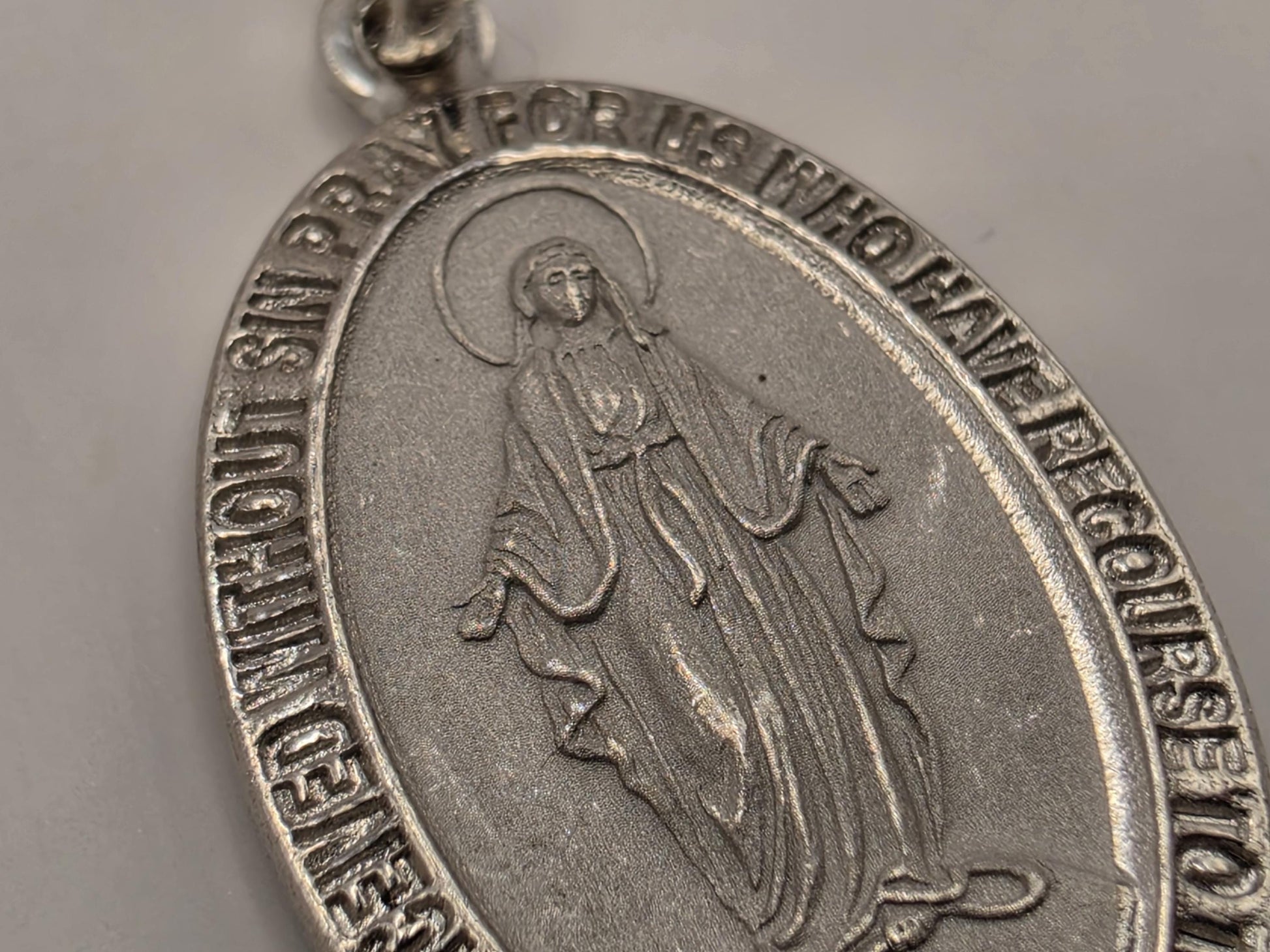Sterling Silver Miraculous Medal Pendant .75 Inch - view 1