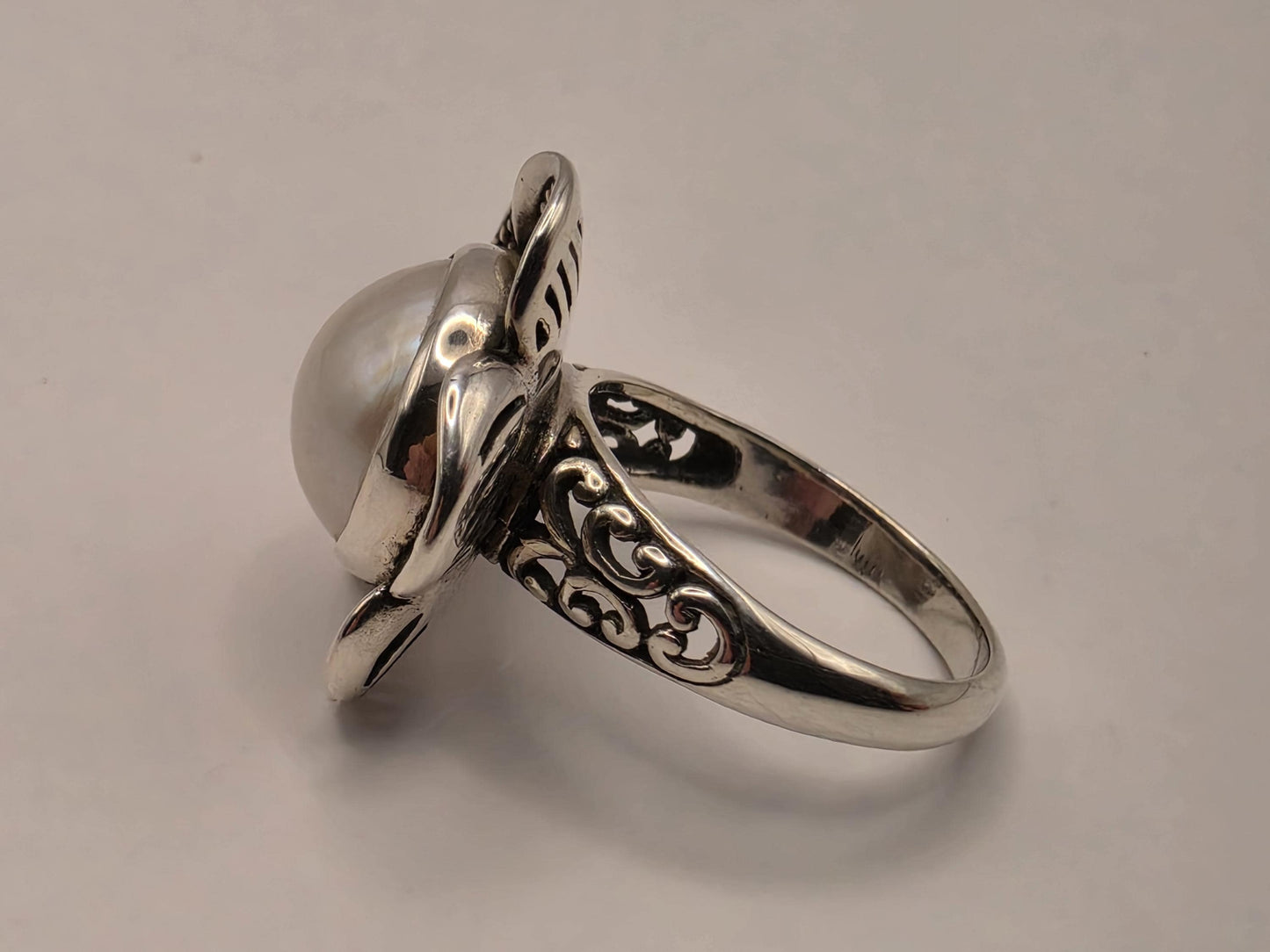 Genuine Freshwater Pearl Flower Ring Solid 925 Sterling Silver Size 8 Large Floral Cabochon Bali Statement Gift