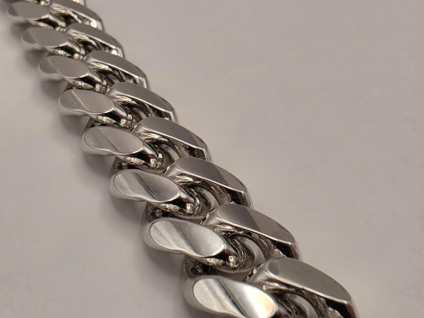 Heavy Sterling Silver Cuban Link Chain 22 Inch 12mm Mens 184.5 Grams Extra Thick Curb Necklace Box Clasp Statement