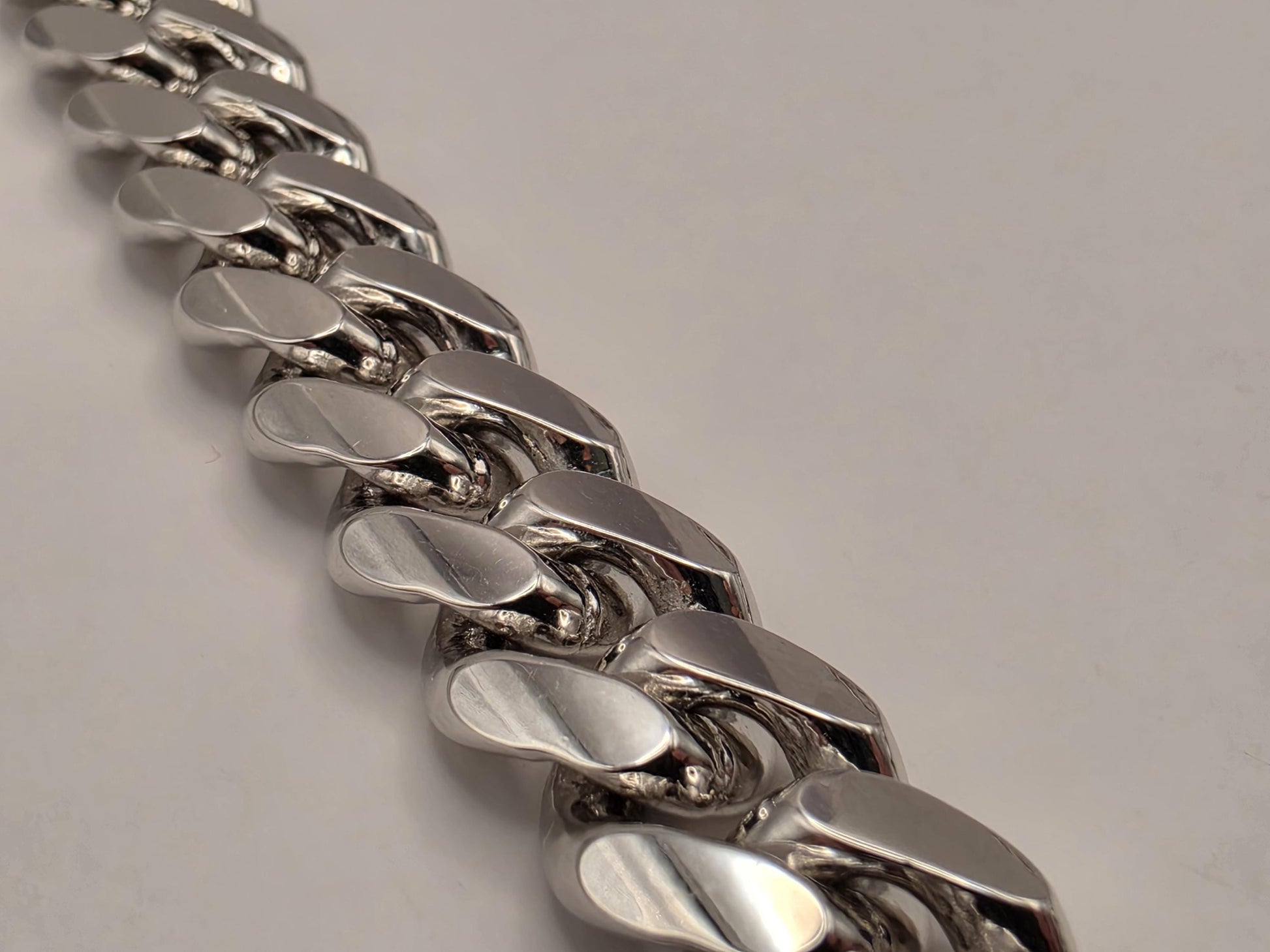 Heavy Sterling Silver Cuban Link Chain 22 Inch 12mm Mens 184.5 Grams Extra Thick Curb Necklace Box Clasp Statement