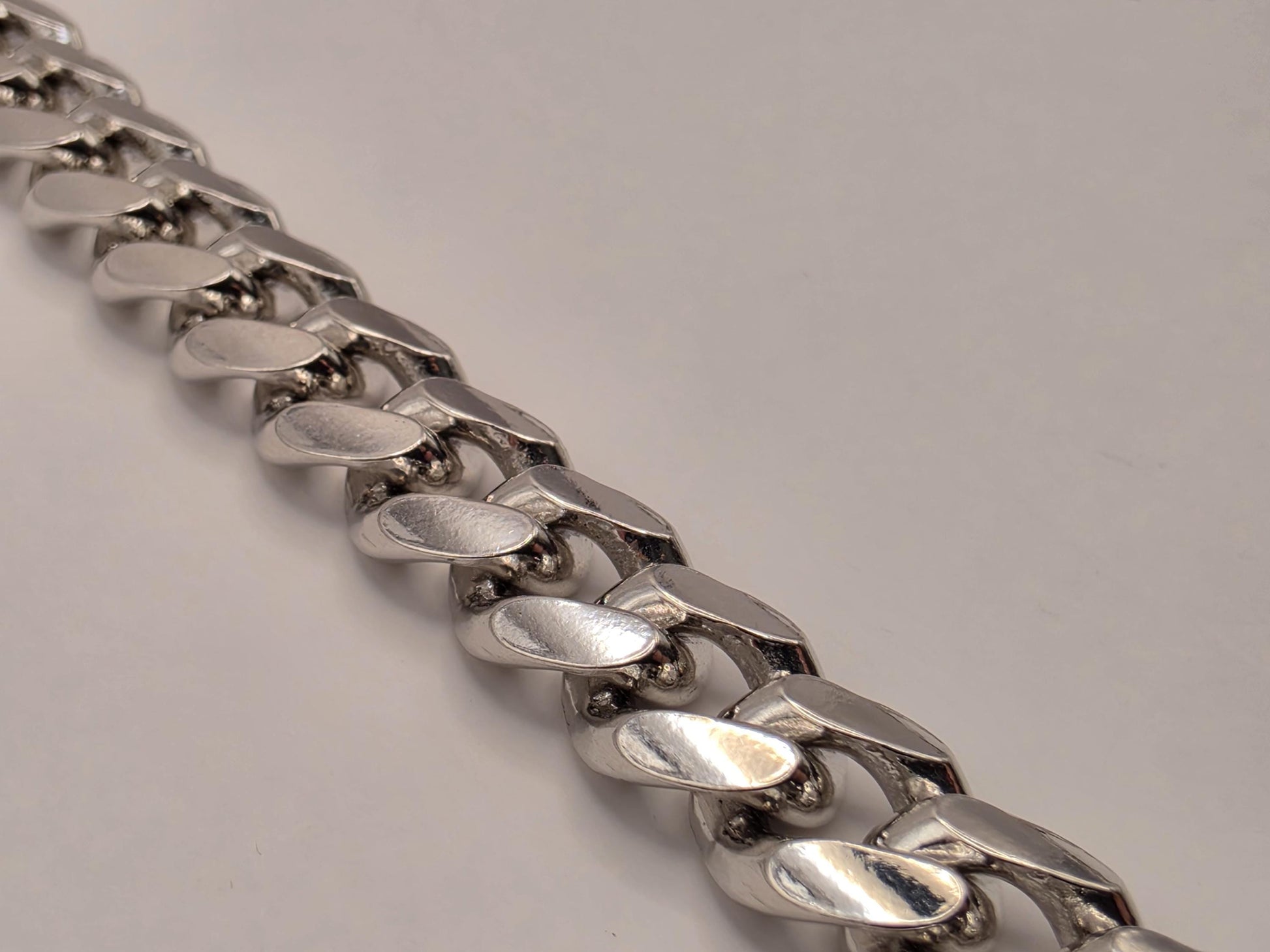 Heavy Sterling Silver Cuban Link Chain 22 Inch 8.3mm Mens 90 Grams Curb Necklace Box Clasp Statement Jewelry Gift