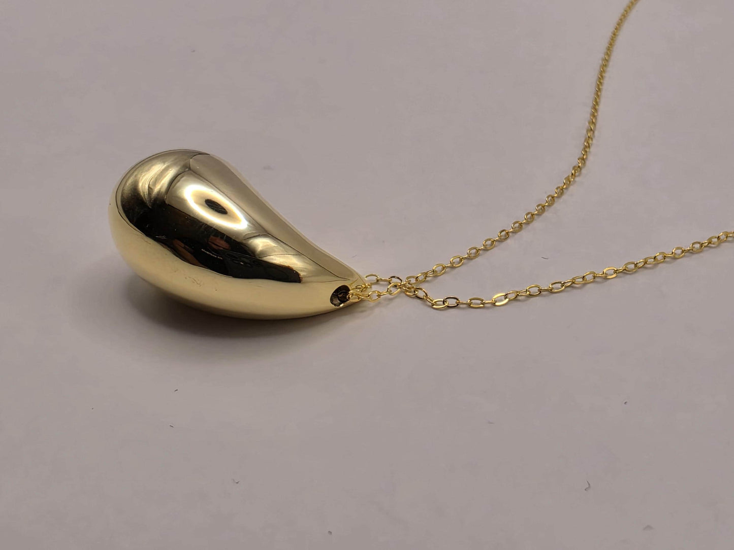 Gold Plated Sterling Silver Puffy Teardrop Pendant Necklace 18 Inch 4.6 Grams Minimalist Sculptural Jewelry