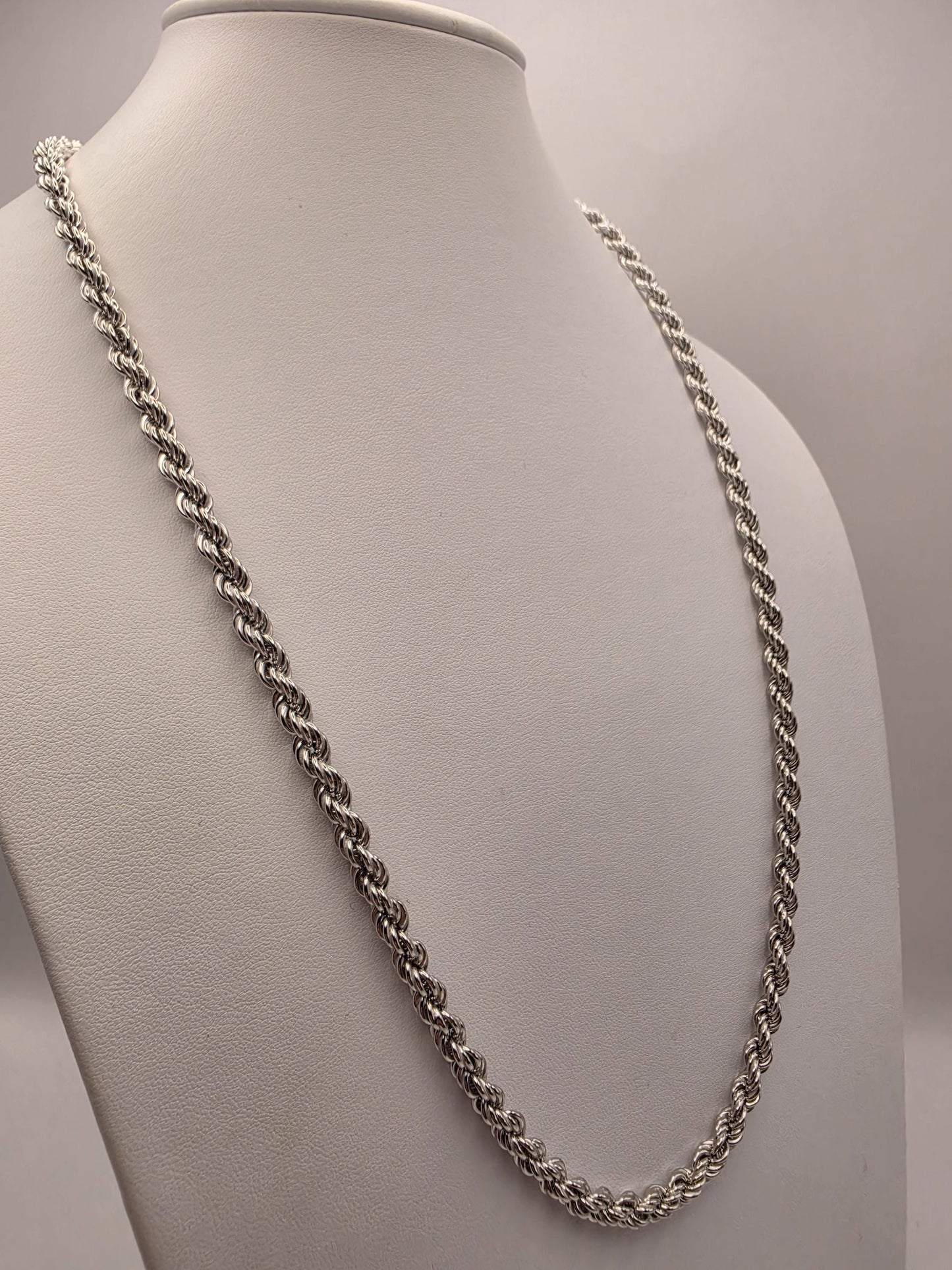 Sterling Silver Rope Chain Necklace 26 Inch 5.3mm 22.8 Grams Long Twisted Mens Unisex Jewelry