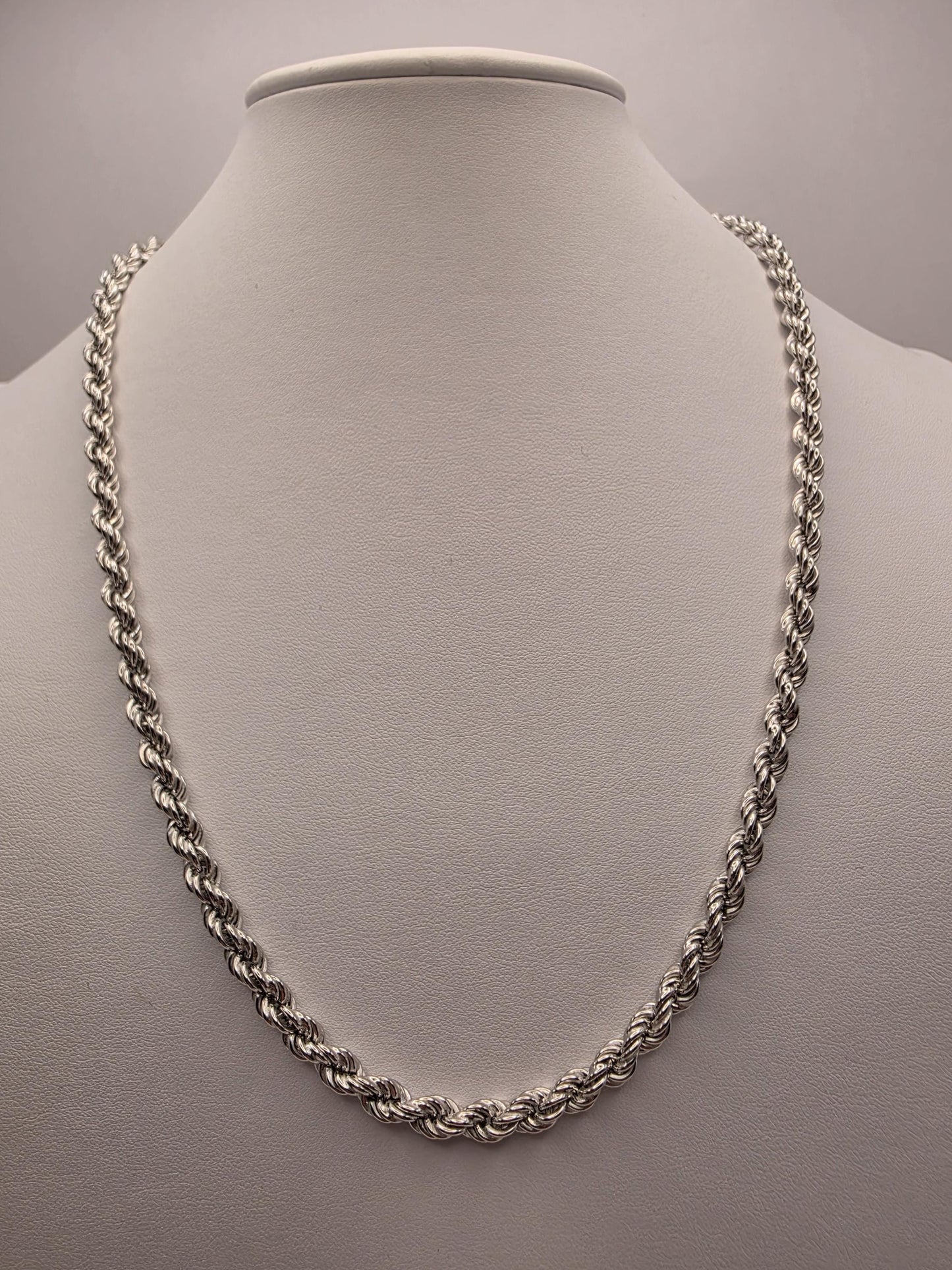 Sterling Silver Rope Chain Necklace 22 Inch 5.3mm 20.3 Grams Twisted Mens Unisex Jewelry