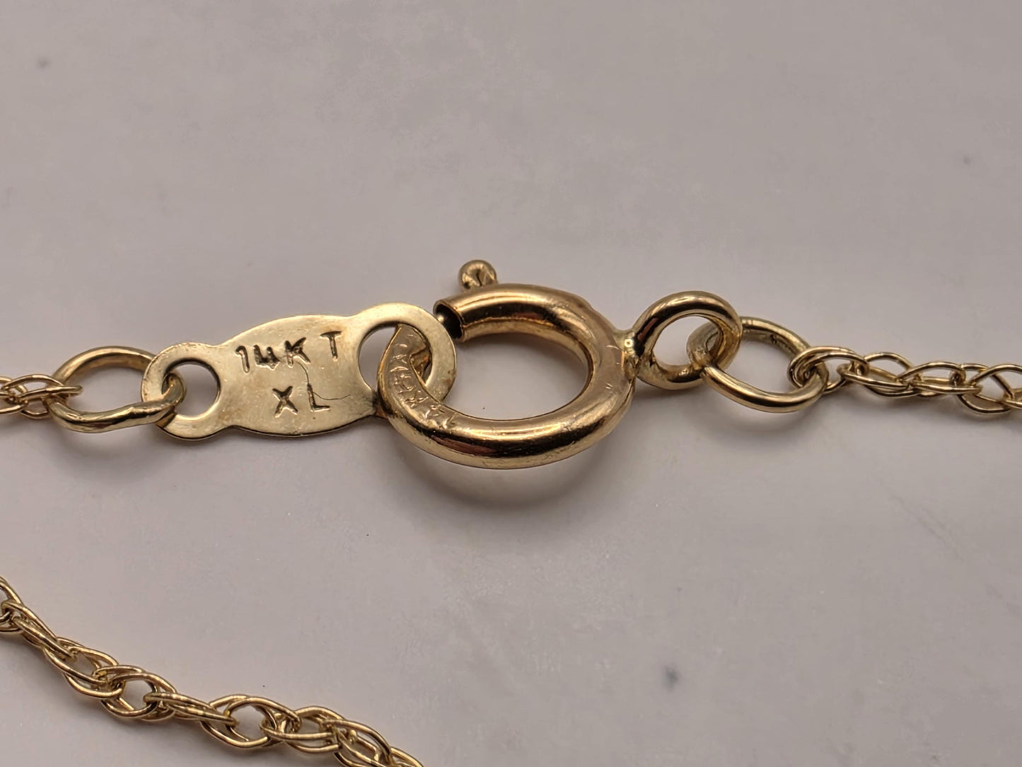 14K Yellow Gold Diamond Curved Bar Necklace 19.25 Inch Pave Minimalist Fine Jewelry