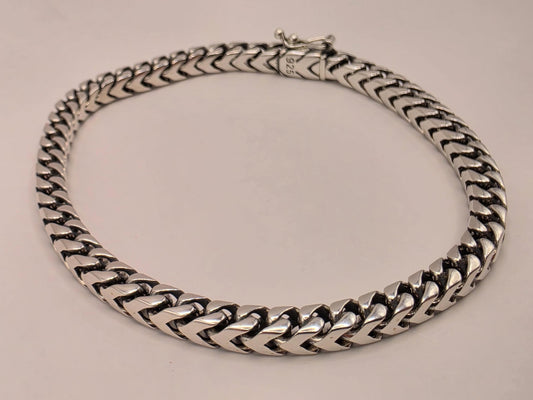 Sterling Silver Chevron Chain Bracelet 8.5 Inch 4.5mm 27.2 Grams Unisex Statement Jewelry Gift