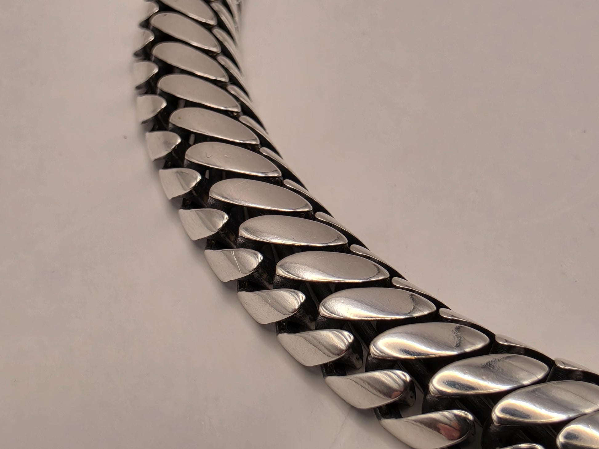 Sterling Silver Curb Bracelet 8" 8.5mm - view 3