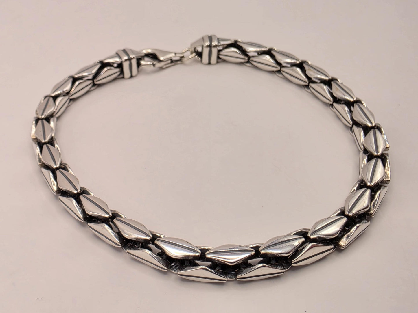 Sterling Silver Diamond Cut Leaf Bracelet 8" 5.25mm - view 1