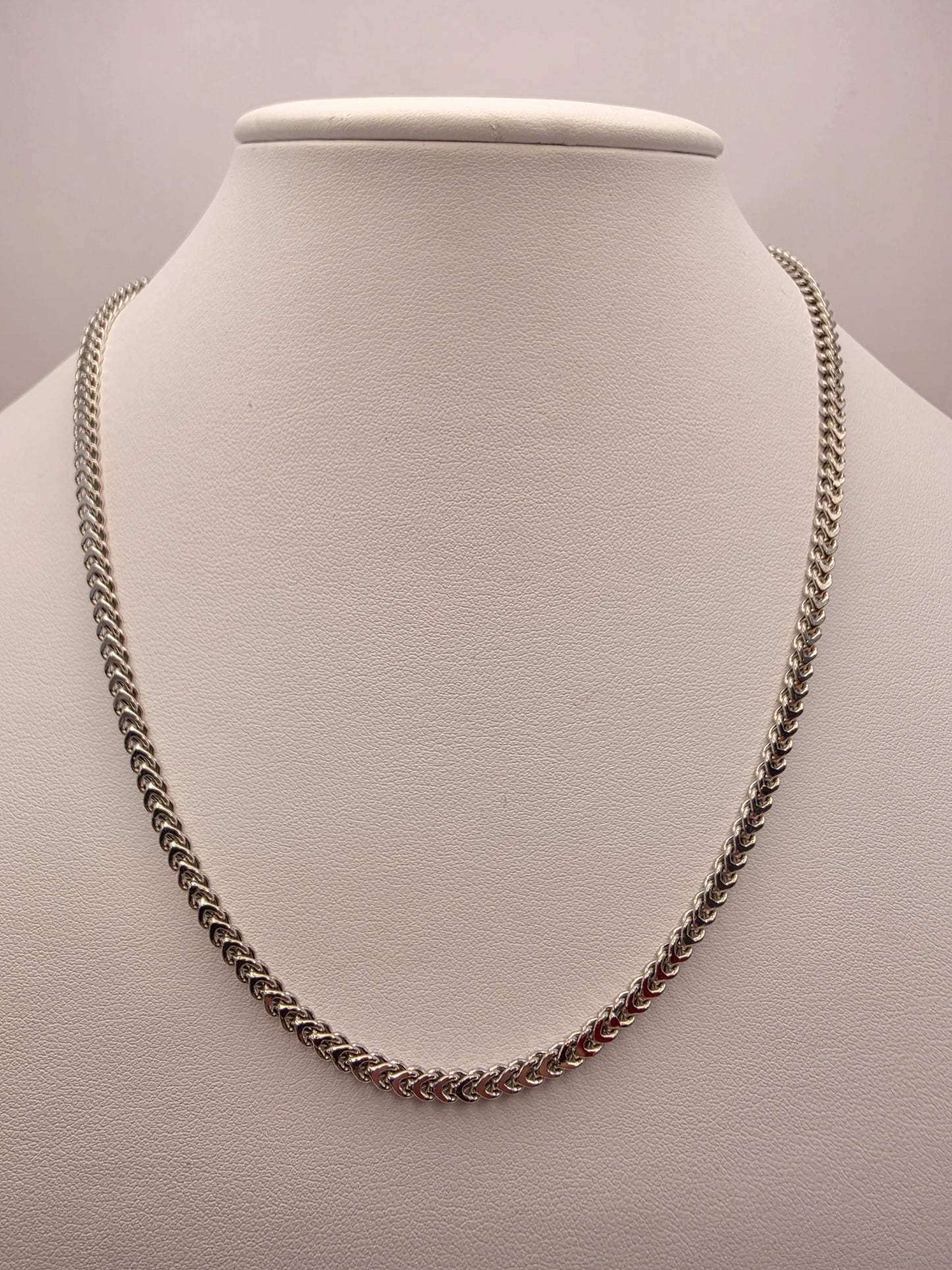 Sterling Silver Franco Chain Necklace 17.5 Inch 3mm 9.4 Grams Unisex Layering Jewelry Gift