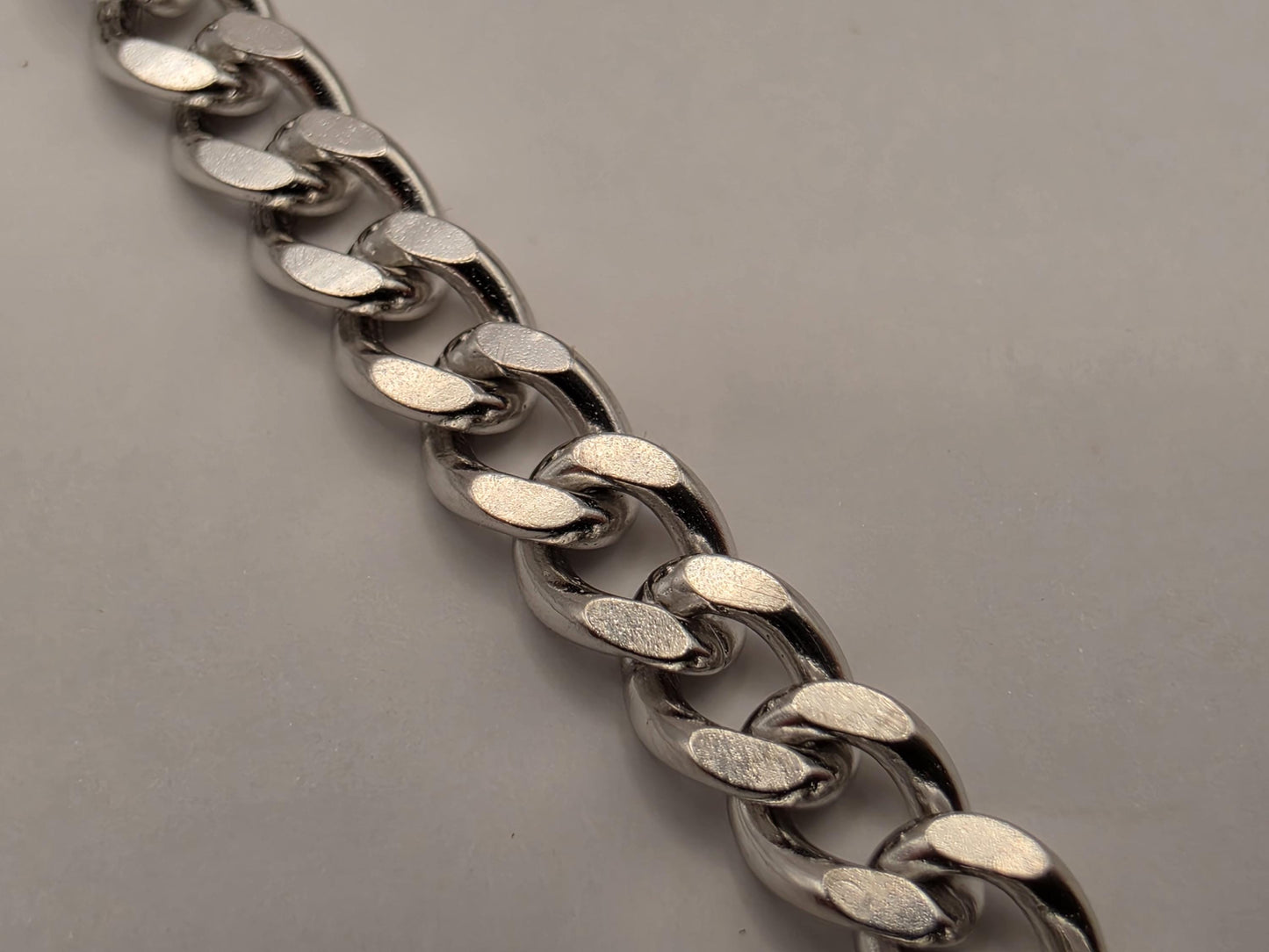 Sterling Silver CZ Star Link Bracelet 6.5 Inch 8.1mm 5.5 Grams Celestial Jewelry Gift