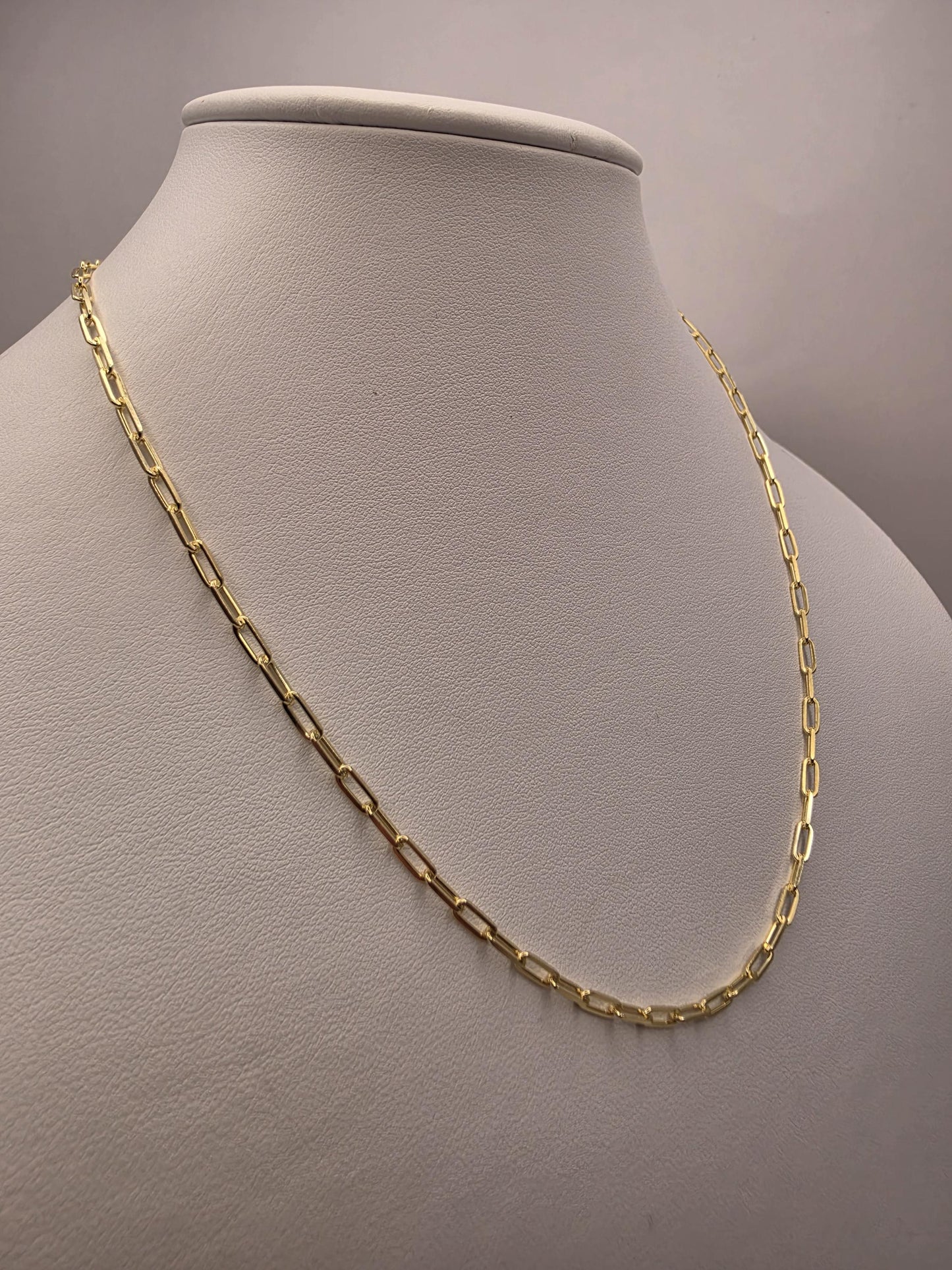 Gold Plated Sterling Silver Paperclip Chain Necklace 18.25 Inch 2.75mm 5.9 Grams Dainty Layering Jewelry Gift