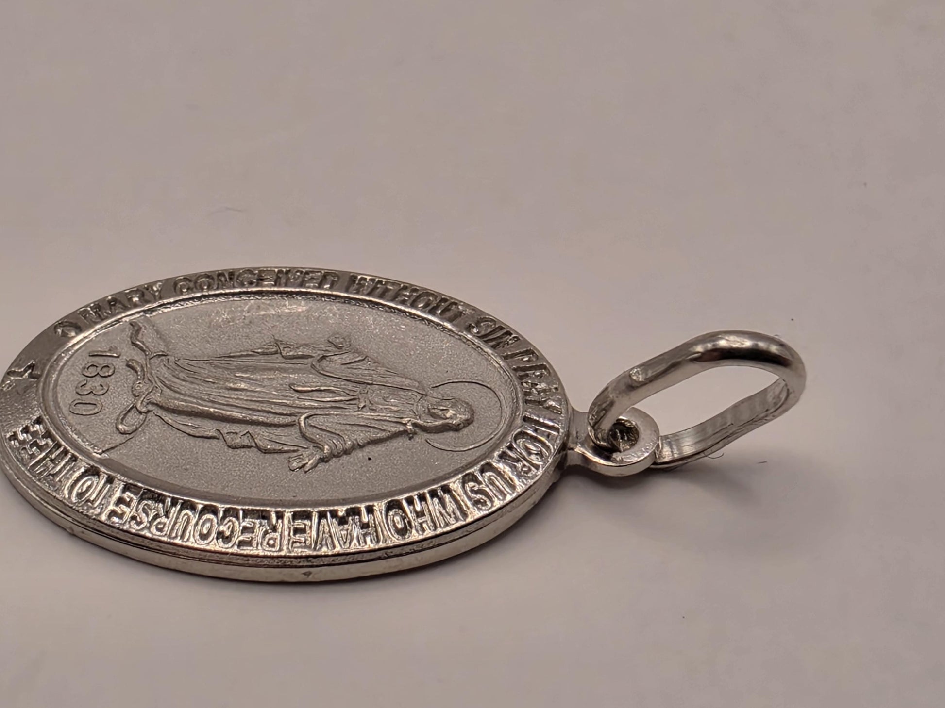 Sterling Silver Miraculous Medal Pendant .75 Inch - view 3