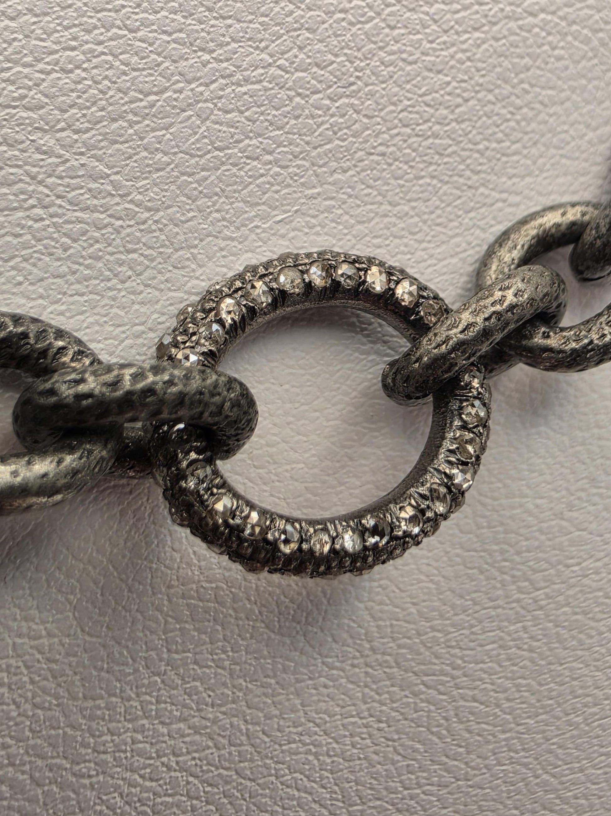 Sterling Silver Textured Link Chain Necklace Black Gunmetal Finish 21 Inch 7.5mm 50.3 Grams CZ Center Ring Statement