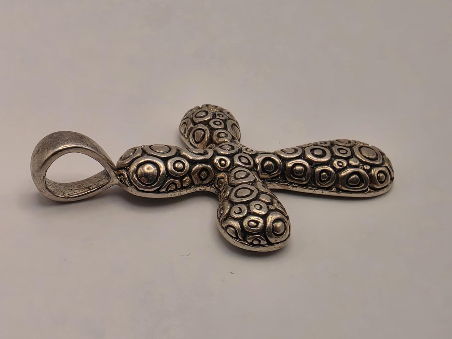 Sterling Silver Bali Textured Cross Pendant 1.1 Inch 4.1 Grams Oxidized Circle Pattern Christian Jewelry Gift
