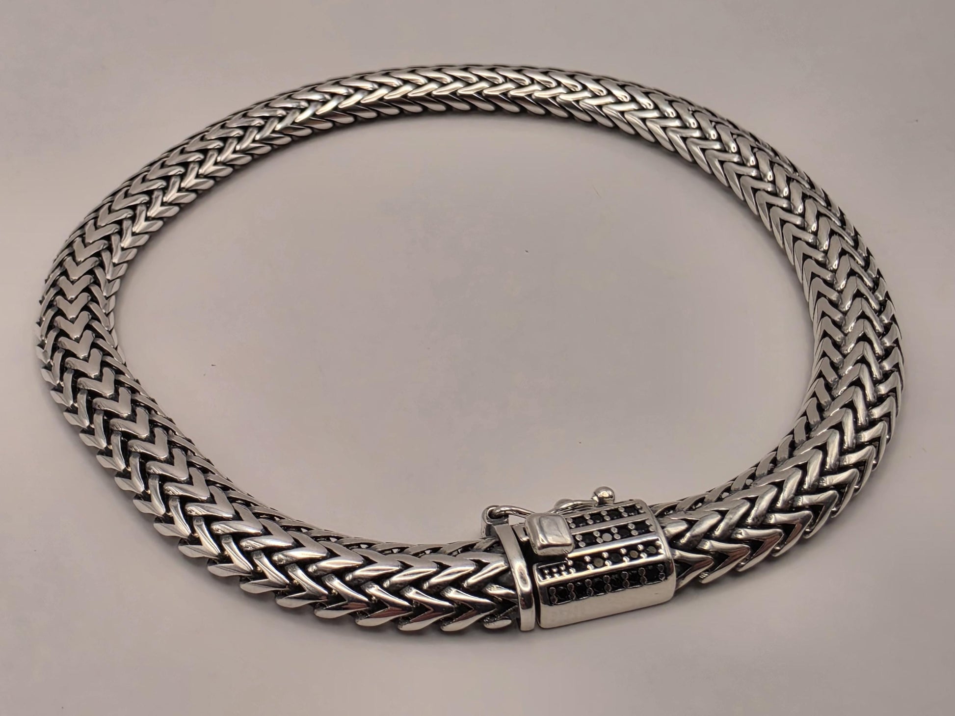 Sterling Silver Woven Chevron Bracelet 9 Inch 7mm Mens Braided V Link 22.3 Grams Oxidized Box Clasp Gift for Him