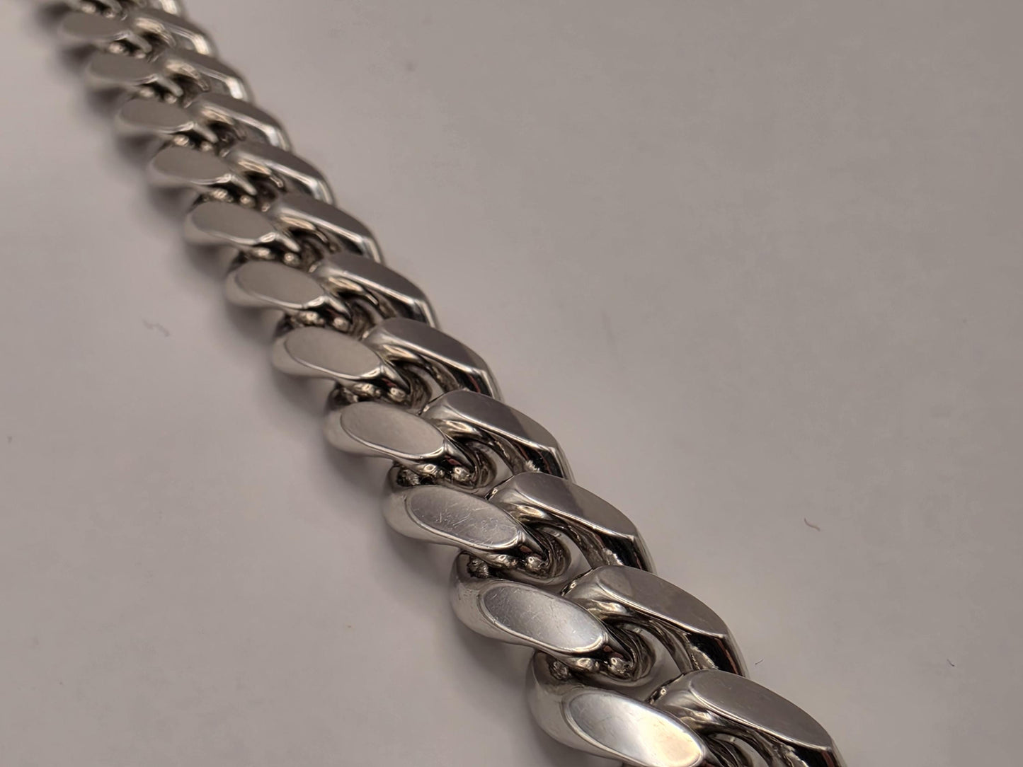 Heavy Sterling Silver Cuban Link Chain 22 Inch 9.5mm Mens 118.1 Grams Thick Curb Necklace Box Clasp Statement Gift