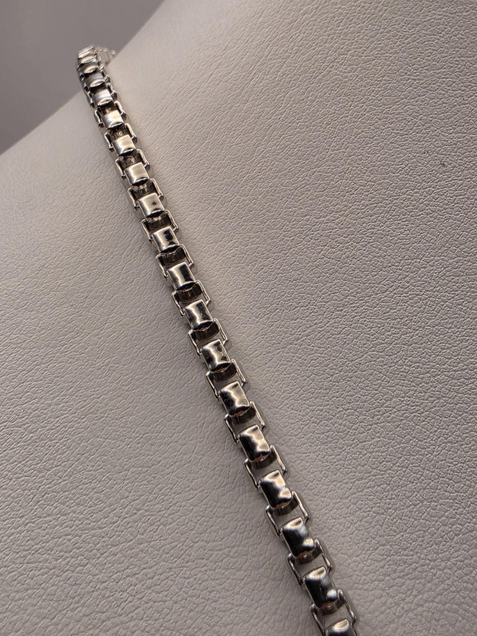 Sterling Silver Box Chain Necklace 22 Inch 3.8mm Mens Square Link 34.4 Grams Unisex Everyday Chain Jewelry Gift for Him