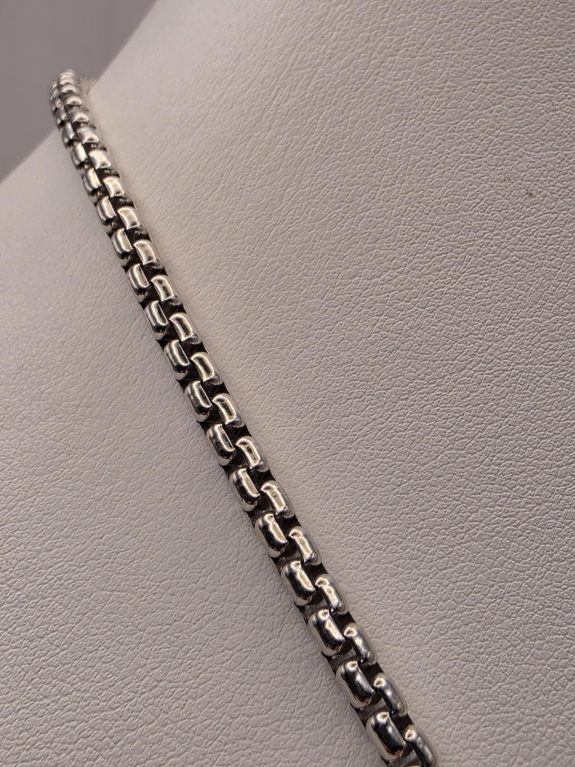 Sterling Silver Box Chain Necklace 20 Inch 3.55mm Mens Square Link 30.8 Grams Unisex Everyday Layering Jewelry Gift
