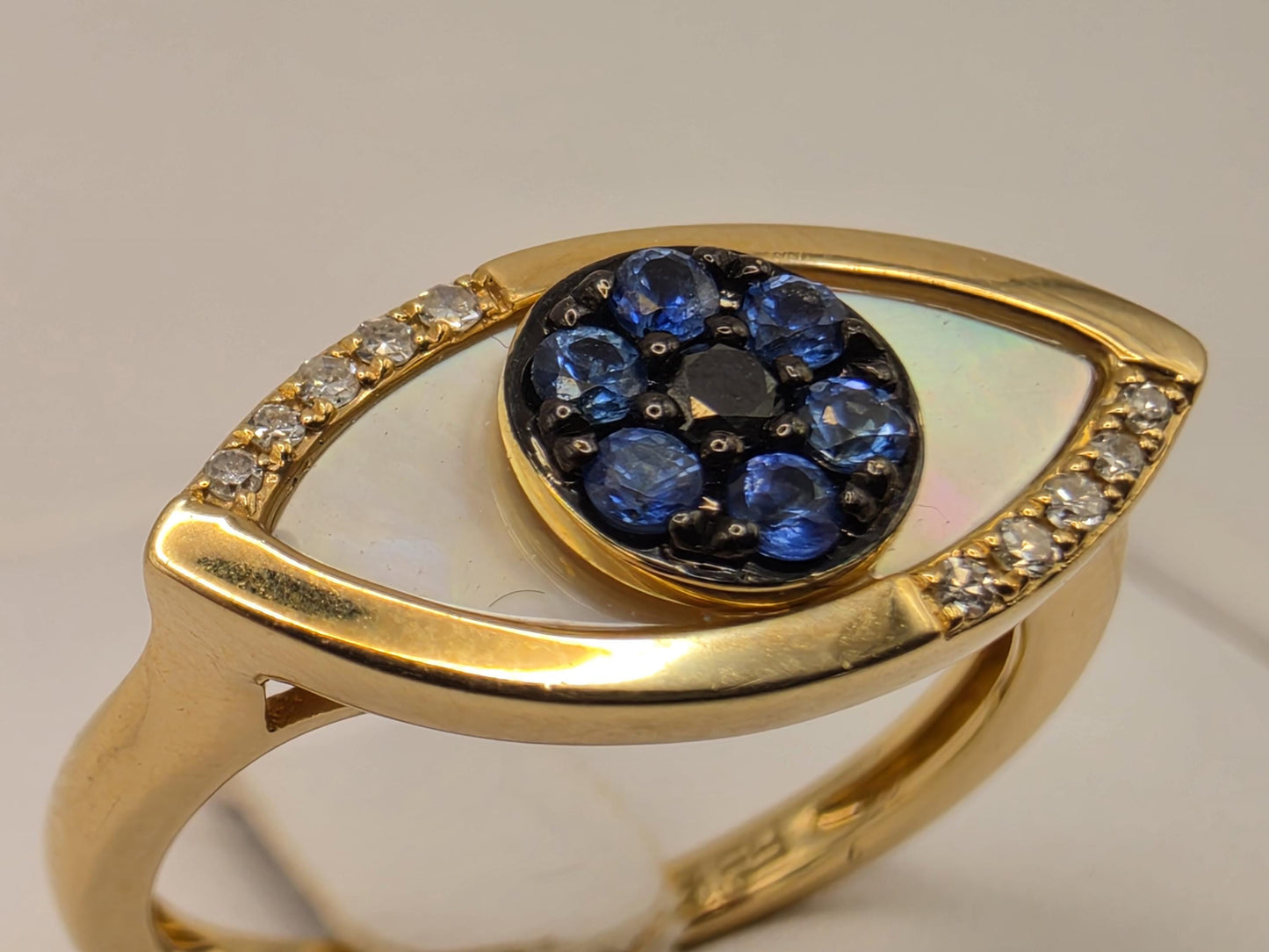 14K Yellow Gold Blue Sapphire Mother of Pearl Diamond Evil Eye Ring Size 7 4g