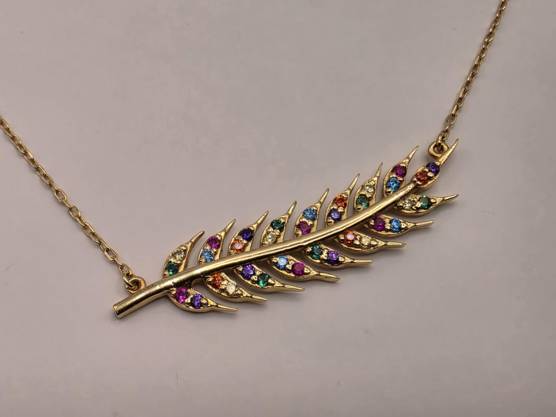 18K Yellow Gold Multicolor CZ Feather Necklace 16.75 Inch 2.7g Cubic Zirconia Solid Gold Fine Jewelry Gift for Her