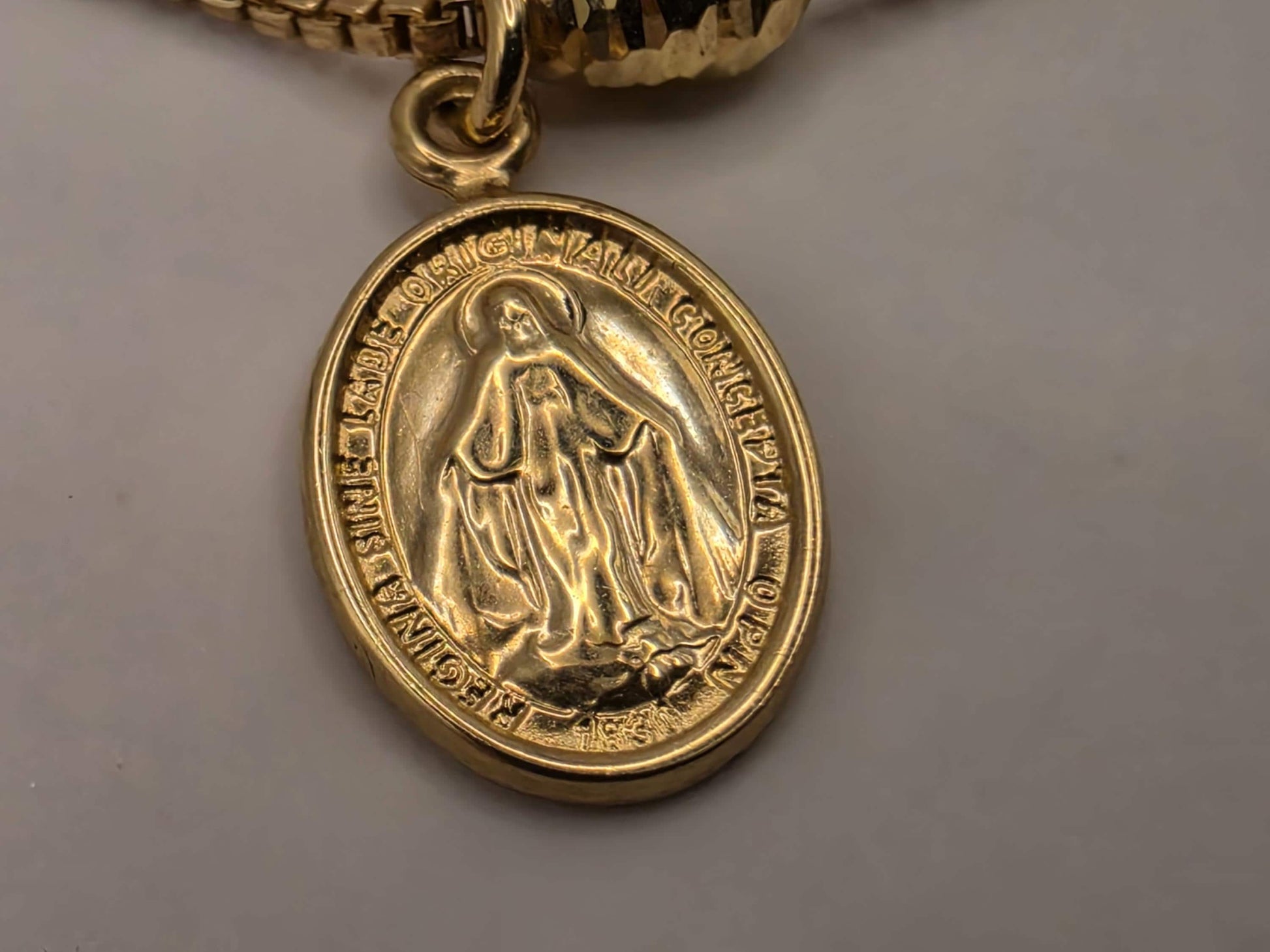 14K Yellow Gold Cross and Medallion Charm Bracelet 7.5 Inch 4.2g Solid Gold Religious Fine Jewelry Gift