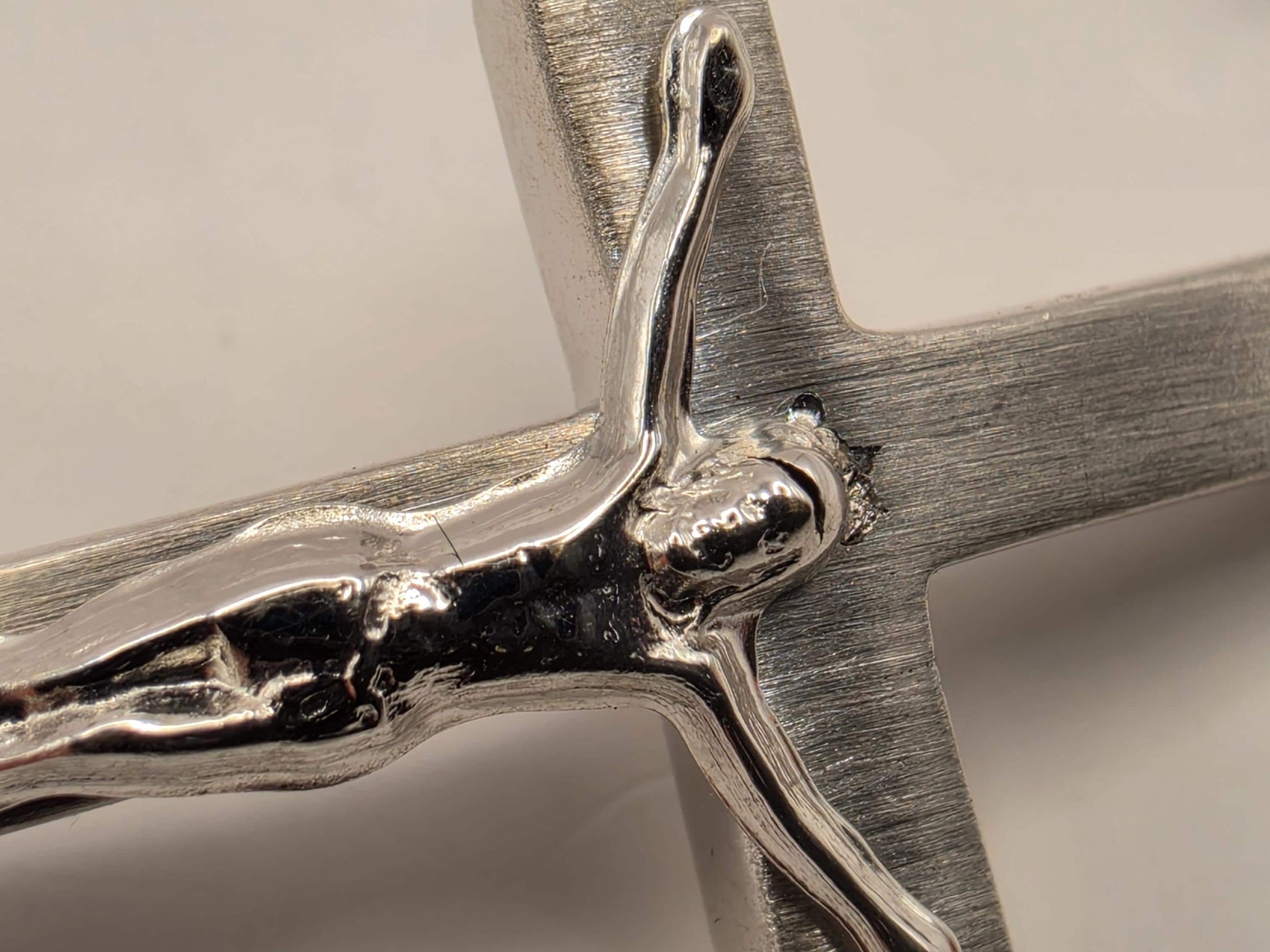 18K White Gold Crucifix Chain Bracelet 7 Inch 4.9g Solid Gold Religious Fine Jewelry Gift