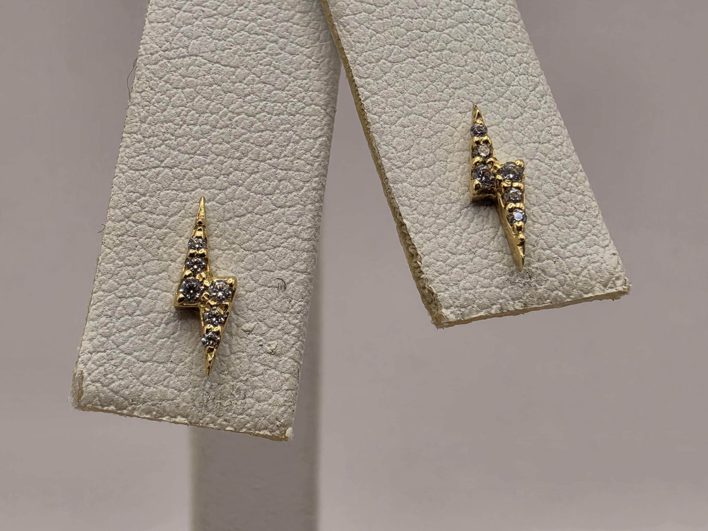 18K Yellow Gold Petite Celestial Stud Earrings 0.375 x 0.125 Inch 0.6g Solid Gold Fine Jewelry Gift for Her