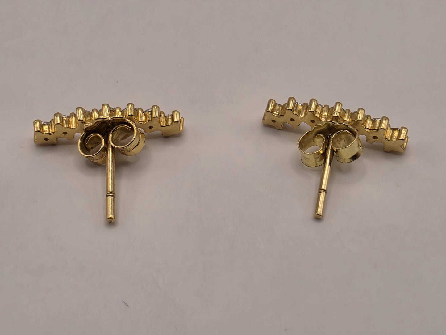 18K Yellow Gold Clear Stone Bar Stud Earrings 0.125 x 0.5 Inch 1.6g Solid Gold Fine Jewelry Gift for Her