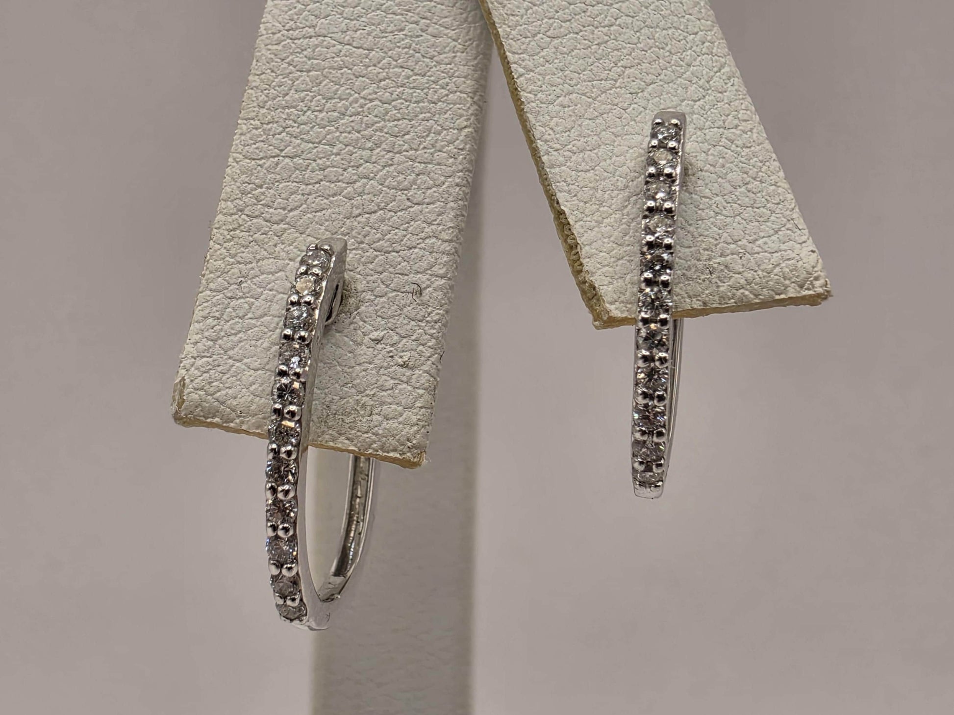 14K White Gold CZ Huggie Hoop Earrings 0.5 Inch 1.4g Cubic Zirconia Solid Gold Fine Jewelry Gift for Her