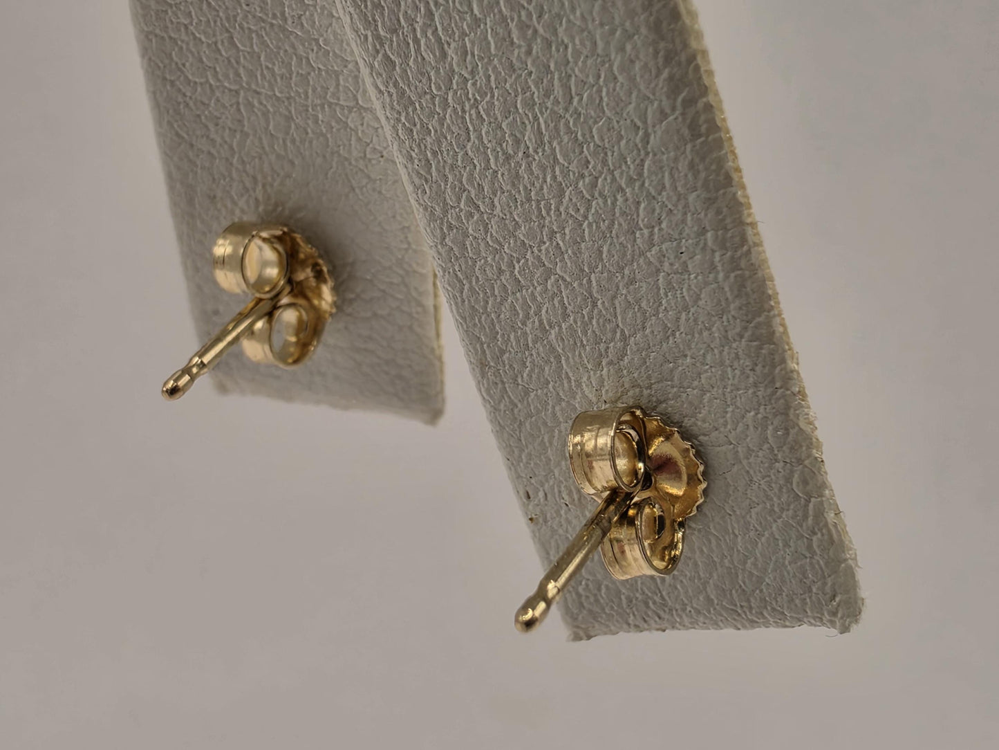 14K Yellow Gold CZ Solitaire Stud Earrings 0.25 Inch 1g Cubic Zirconia Solid Gold Fine Jewelry Gift for Her