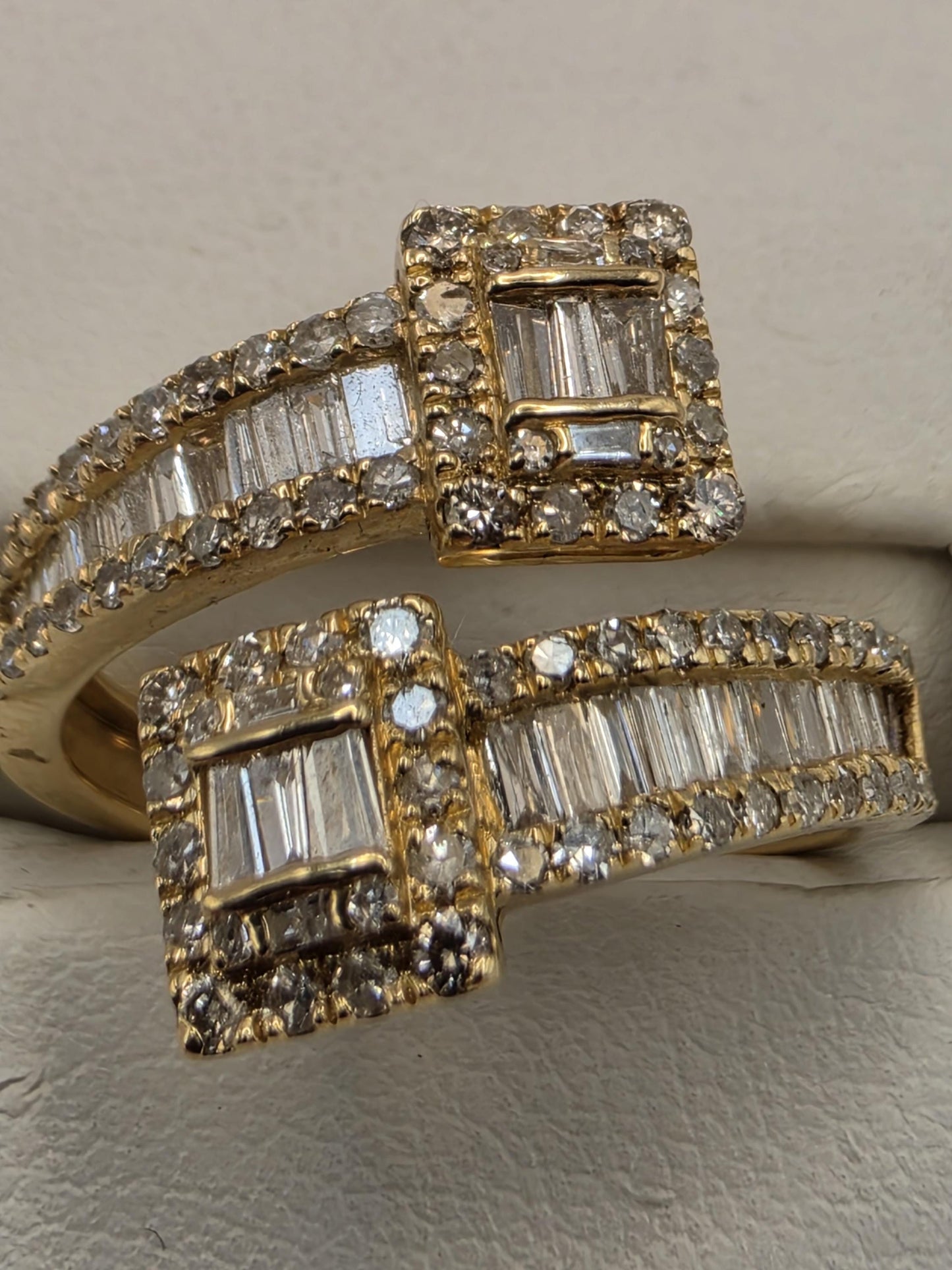 14K Yellow Gold 0.94 CT Natural Diamond Statement Ring Size 7 3.6g