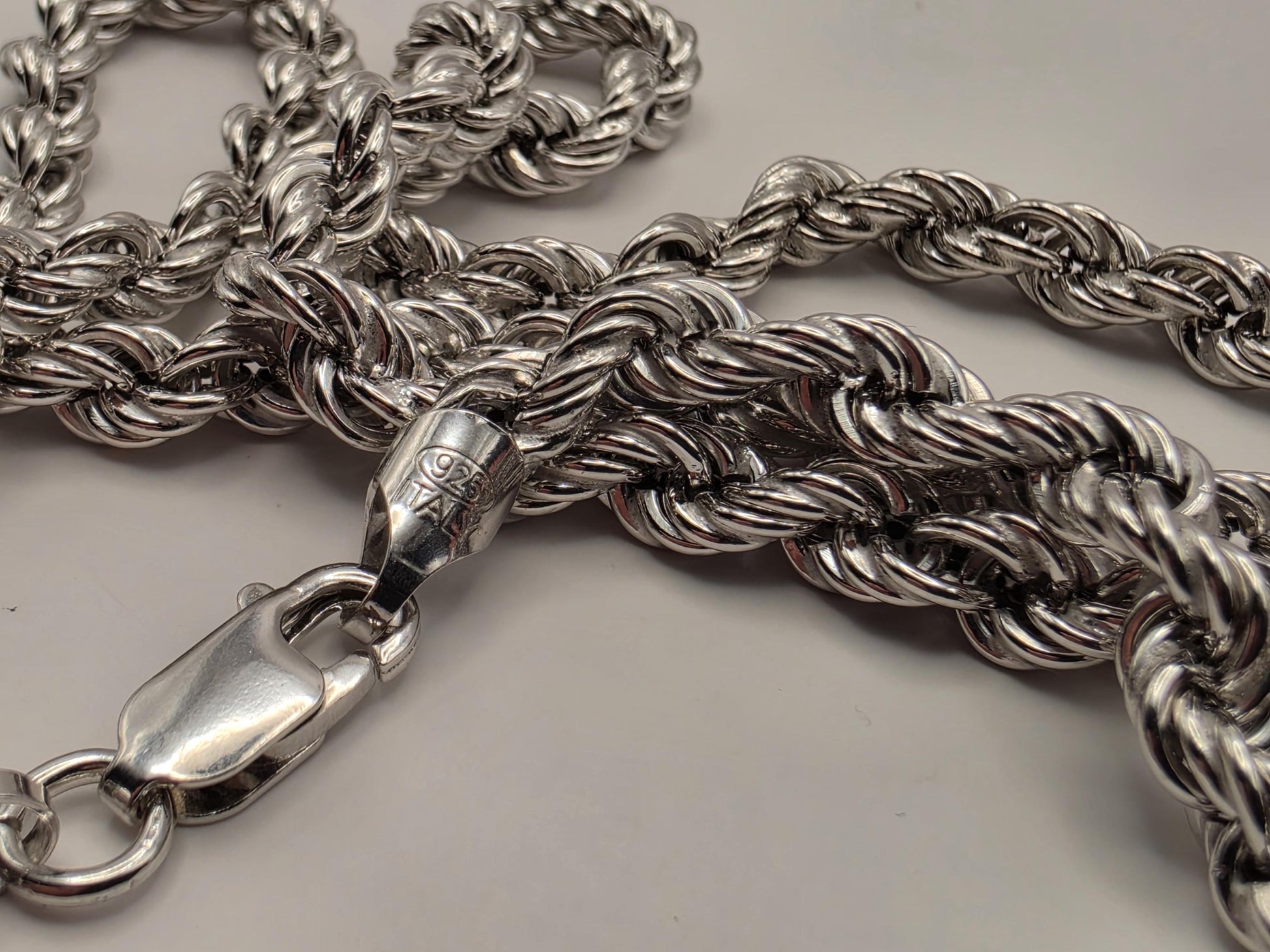Sterling Silver Rope Chain Necklace 26 Inch 5.3mm 22.8 Grams Long Twisted Mens Unisex Jewelry