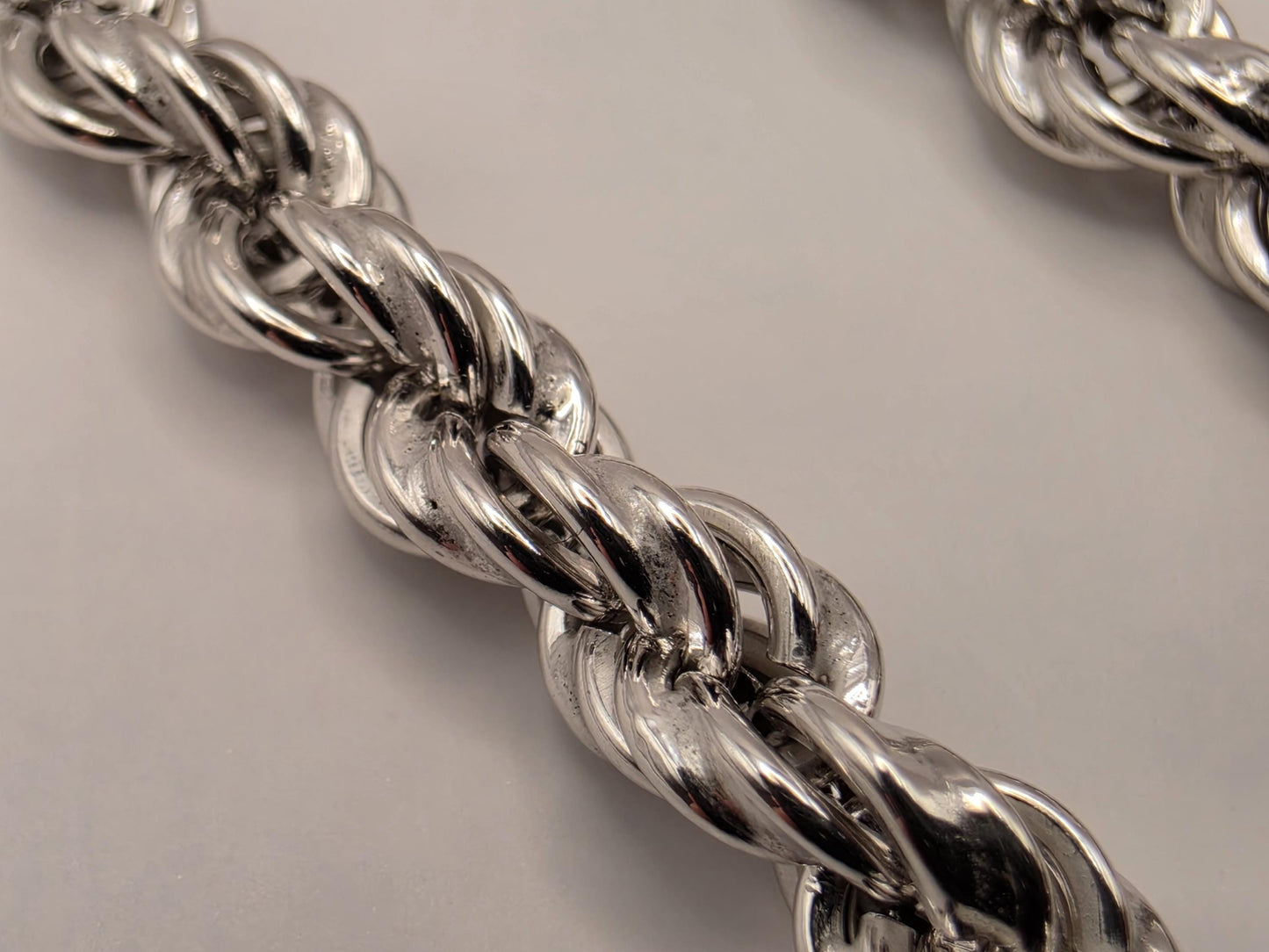 Sterling Silver Rope Chain Necklace 22 Inch 5.3mm 20.3 Grams Twisted Mens Unisex Jewelry