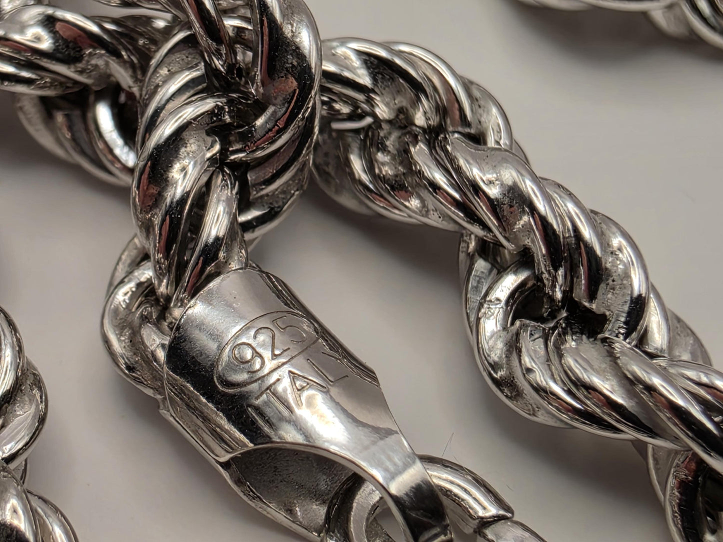 Sterling Silver Rope Chain Necklace 22 Inch 5.3mm 20.3 Grams Twisted Mens Unisex Jewelry