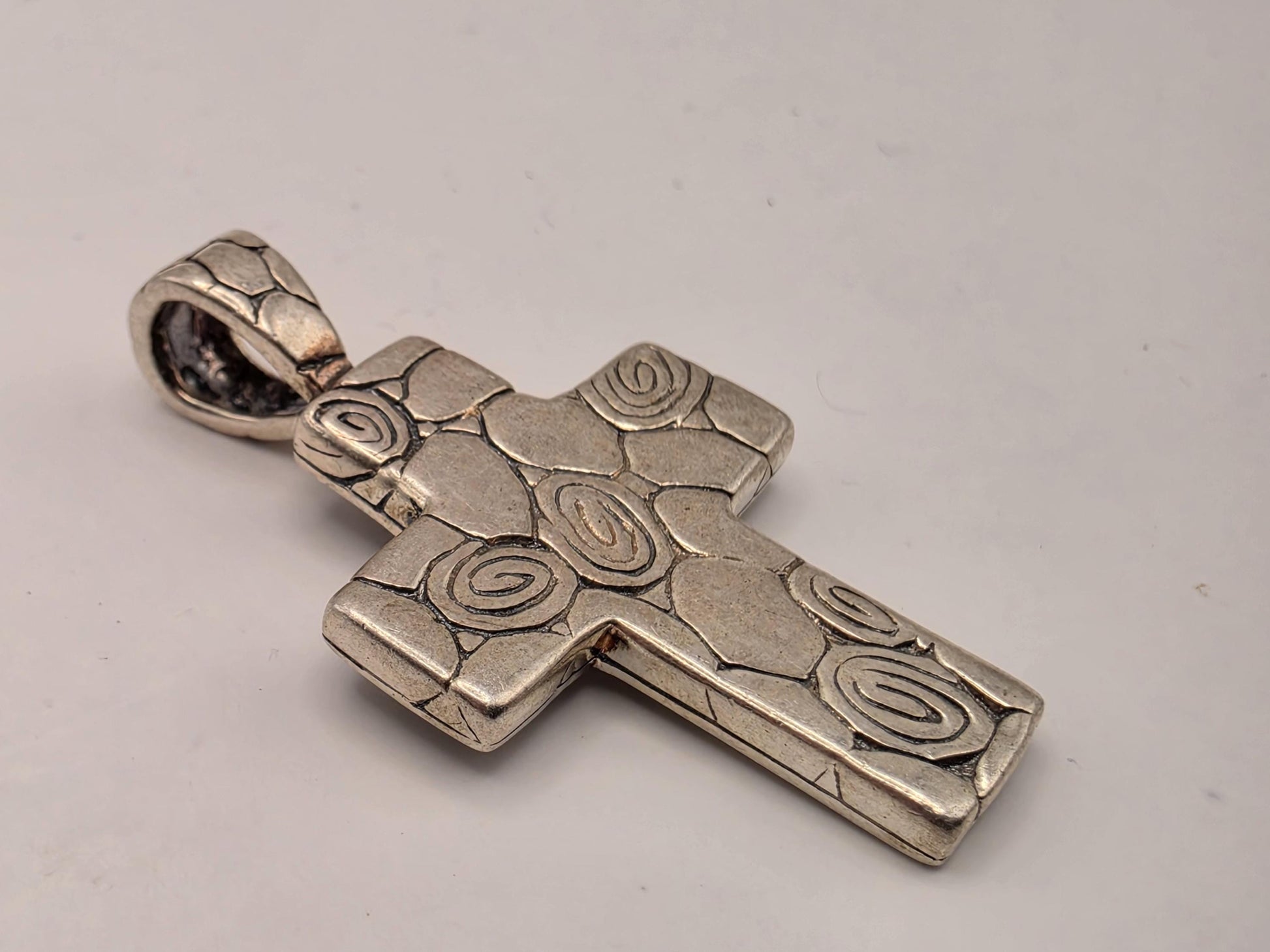 Sterling Silver Textured Spiral Cross Pendant 1.06 Inch 5.4 Grams Artisan Christian Jewelry