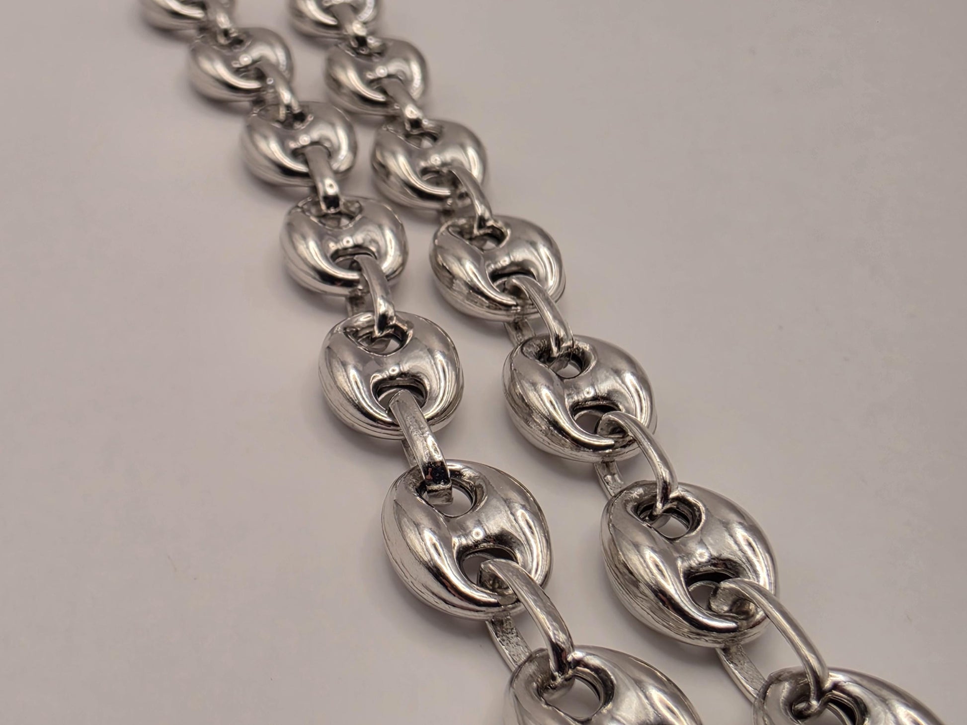 Sterling Silver Mariner Chain Necklace 22 Inch 8mm Coffee Bean Link 28.6 Grams Nautical Unisex Statement Jewelry Gift