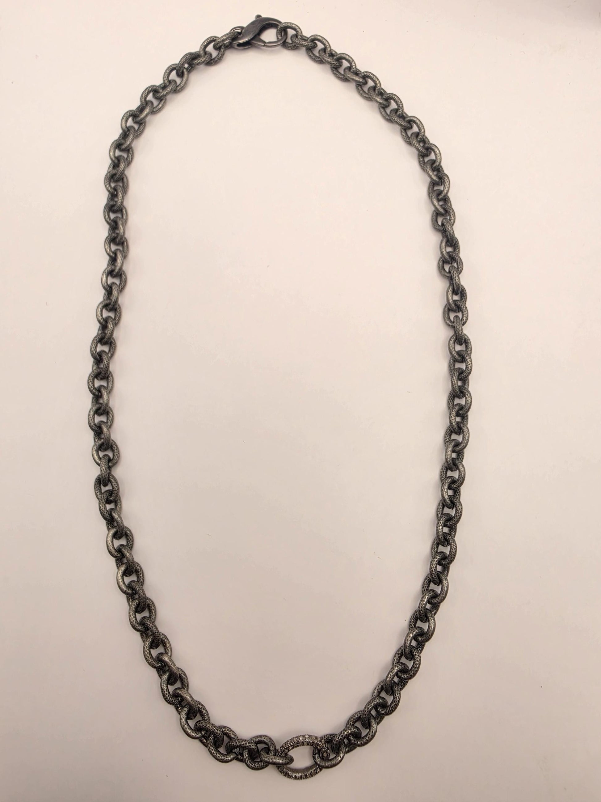 Sterling Silver Textured Link Chain Necklace Black Gunmetal Finish 21 Inch 7.5mm 50.3 Grams CZ Center Ring Statement