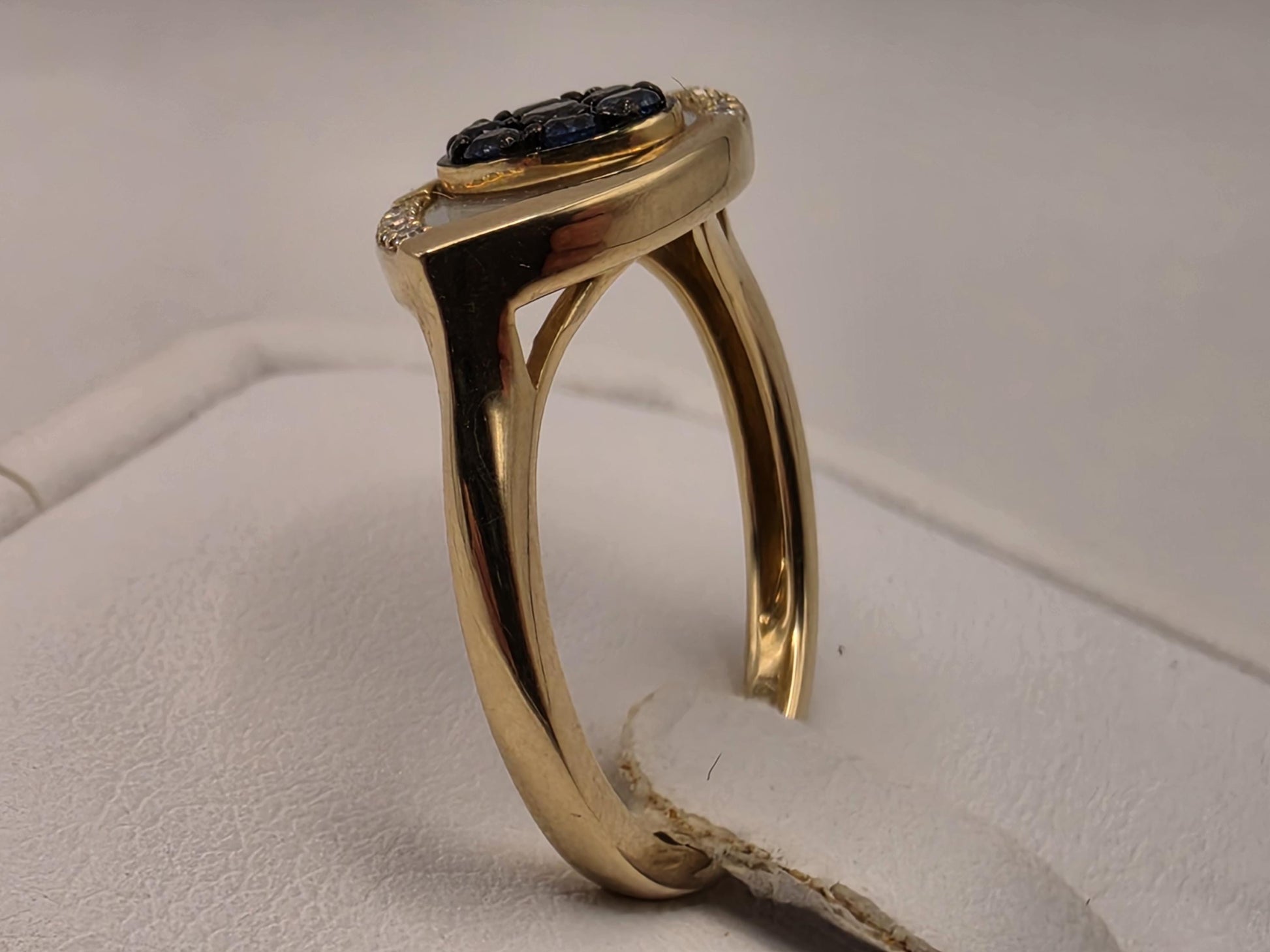 14K Yellow Gold Blue Sapphire Mother of Pearl Diamond Evil Eye Ring Size 7 4g Solid Gold Protection Amulet Fine Jewelry